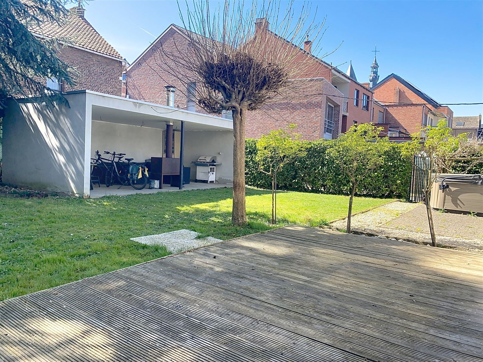 Gerenoveerde woning, 4 slpks, praktijkruimte, tuin, 4a 90ca foto 5