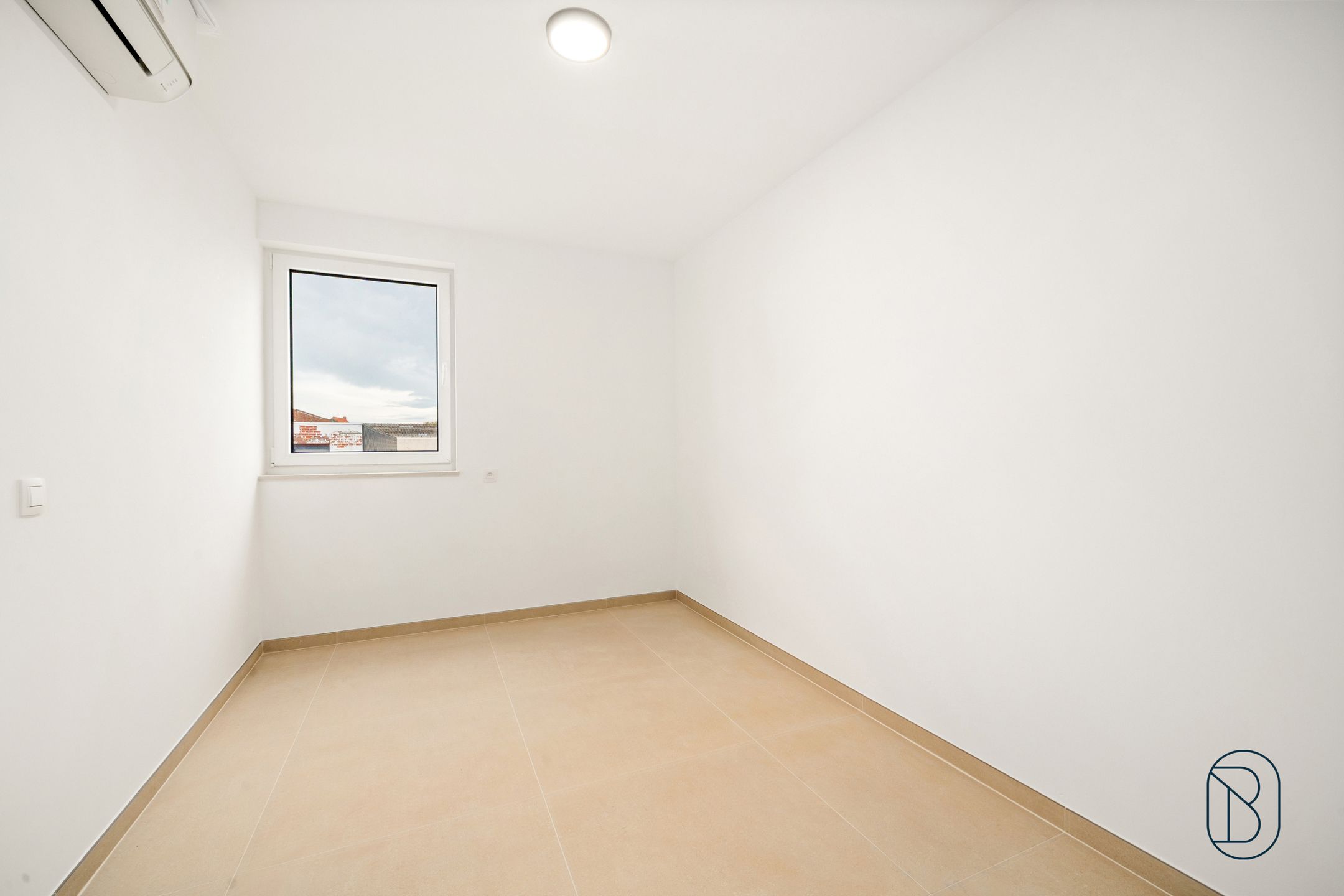 Appartementsgebouw bestaande uit 6 appartementen met garages foto 12