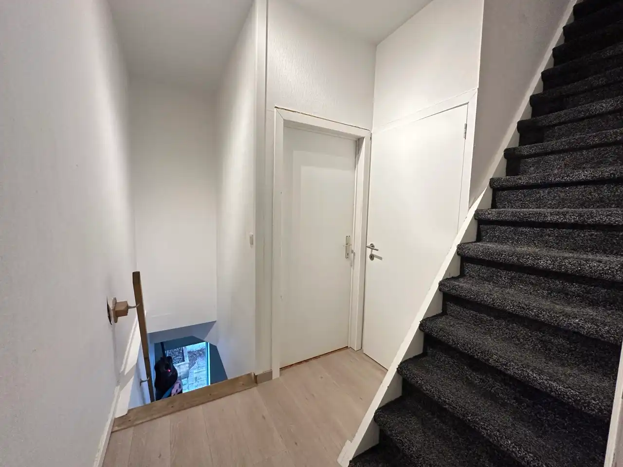 Charmante, instapklare rijwoning met stadstuin foto 6