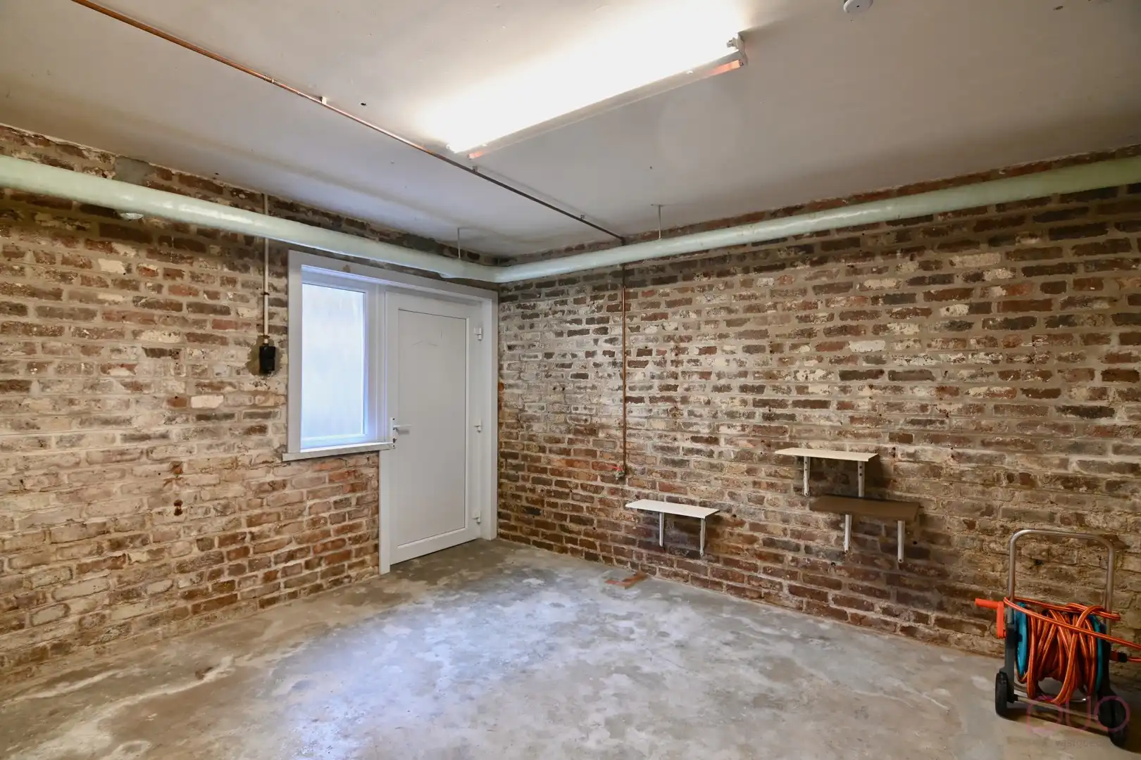 Ruime licht op te frissen woning nabij het centrum van Tienen met 3 slaapkamers op een perceel van 6a 40ca foto 17