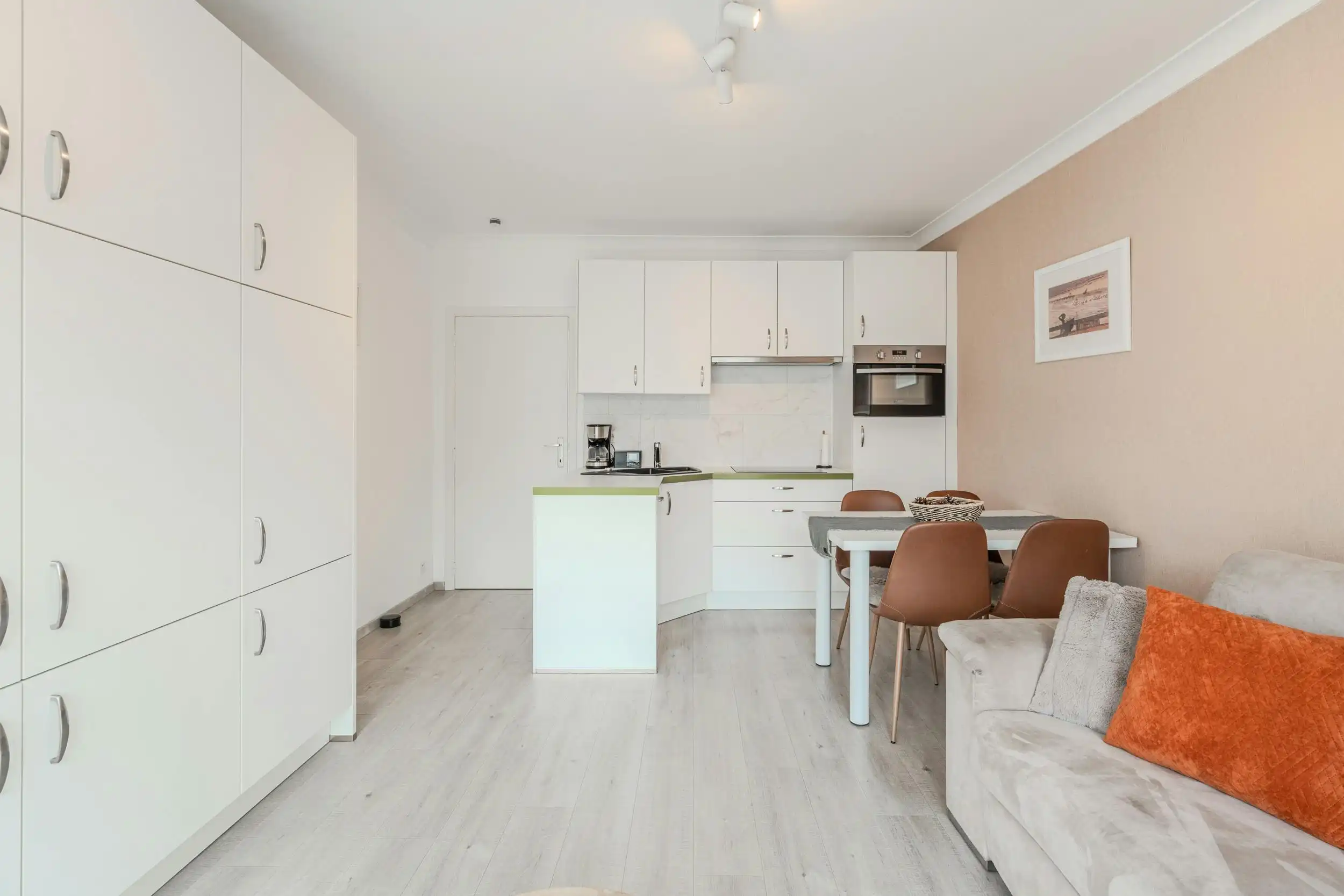 Studio met slaaphoek en met fantastisch open uitzicht  foto 6