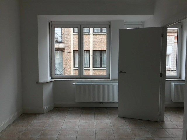 Verhuurd appartement gerenoveerd in 2019, energielabel C foto 15
