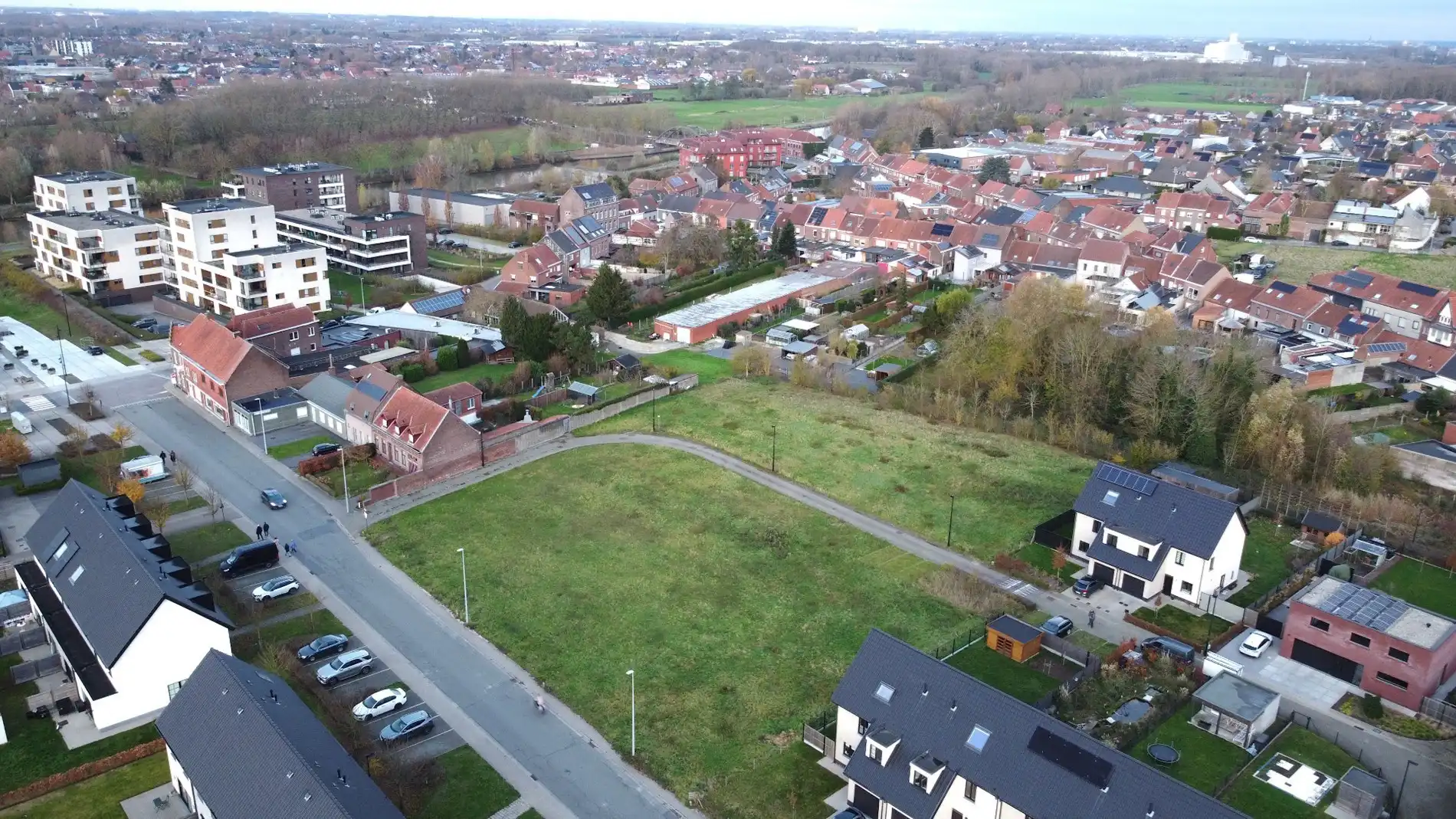 Twee loten bouwgrond voor open bebouwing! foto 4