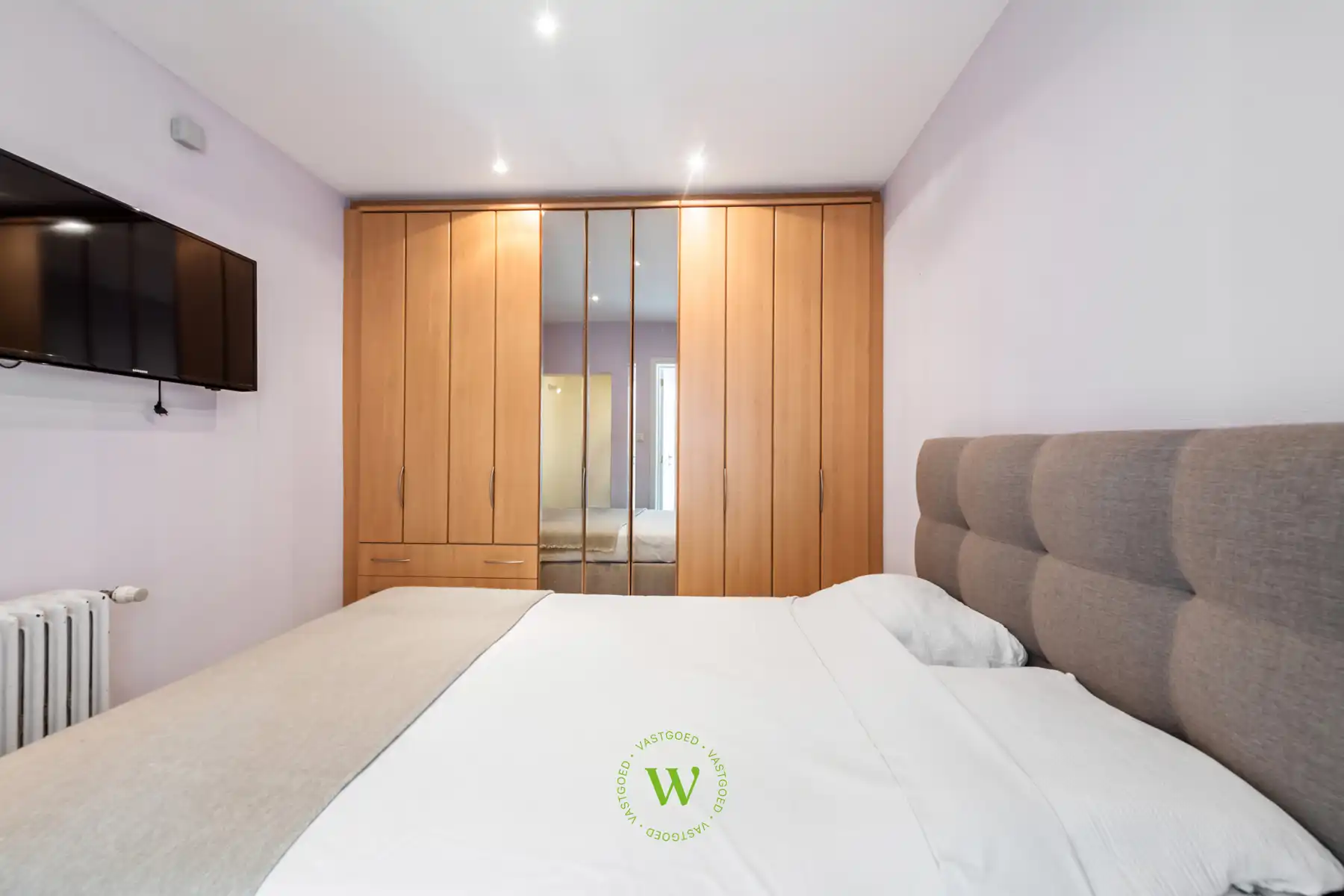 Lichtrijk gelijkvloers appartement met private inkom foto 20