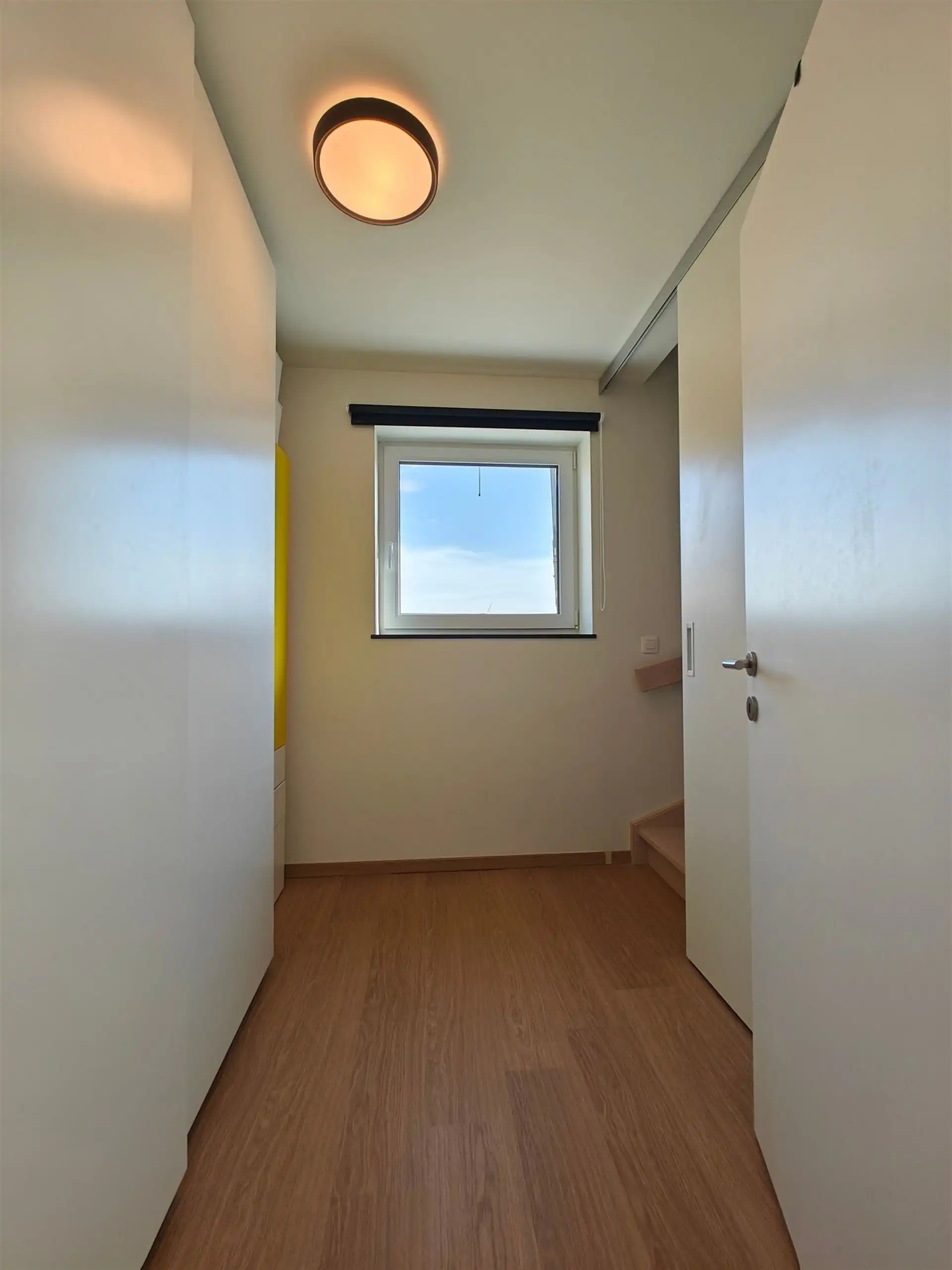 Vrijstaande woning met 4 slaapkamers op een doodlopende straat  foto 22