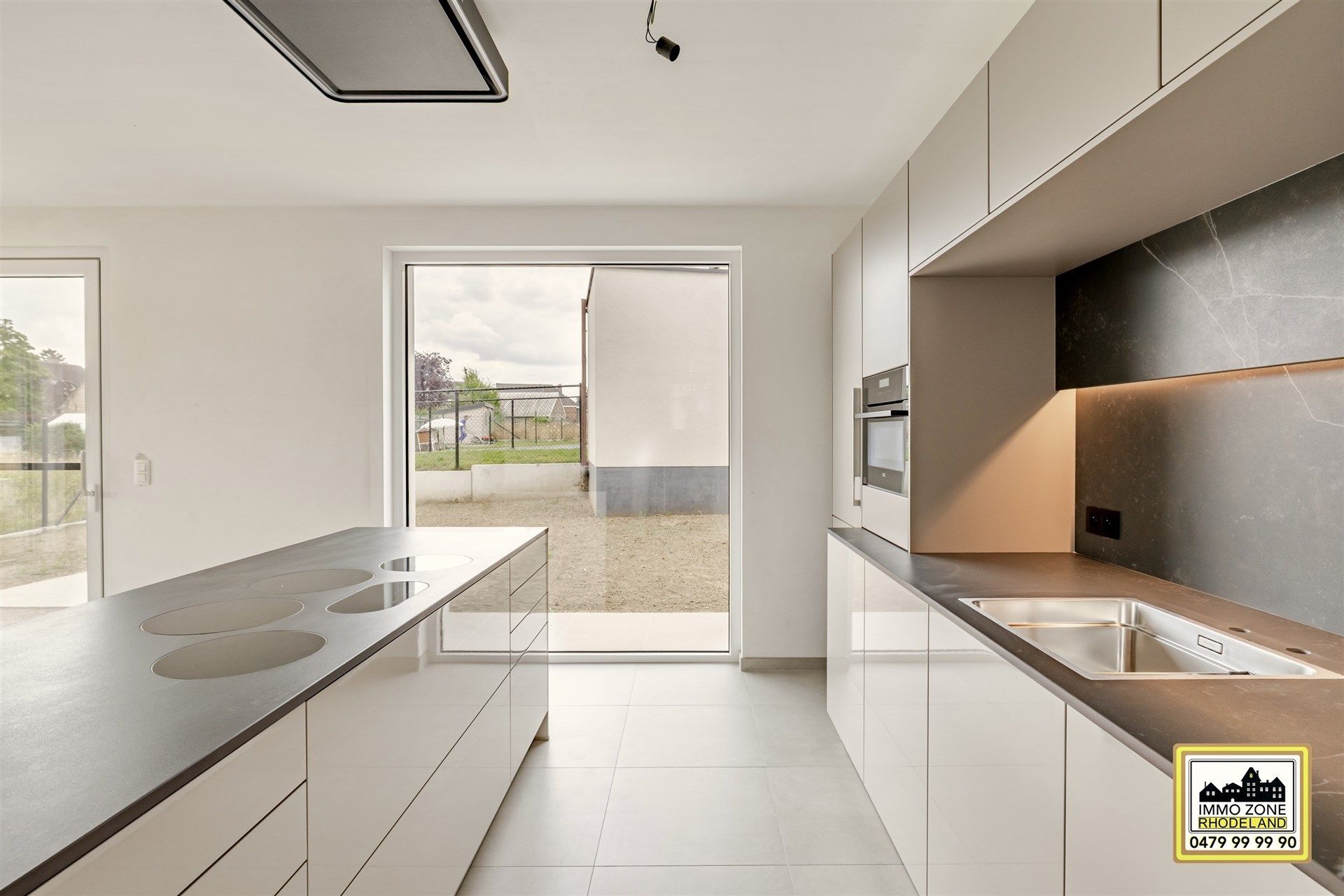 Luxueuze woning met prachtige keuken, 3 slpks en tuin foto 12