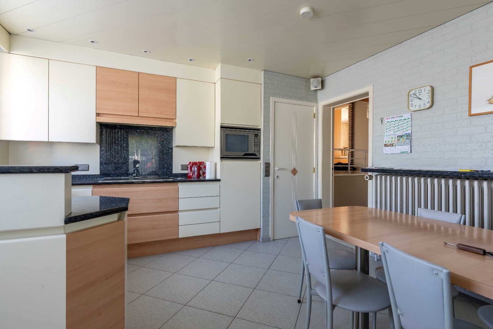 Gezellige woning met karakter, atelier en prachtige tuin (2 percelen!) in residentieel Sint-Andries foto 24
