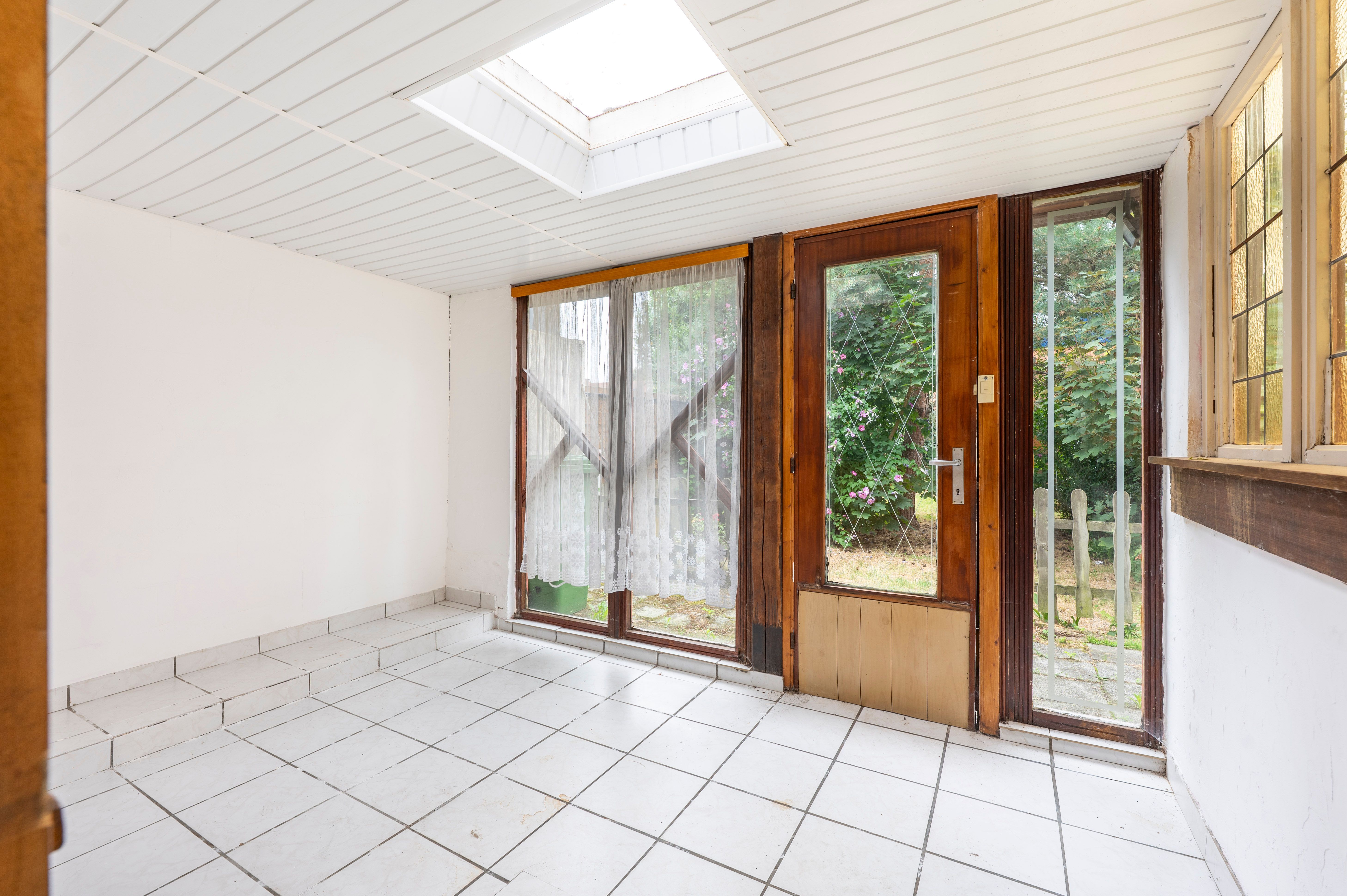 Verrassend ruime woning met mogelijkheden in Mariaburg-Ekeren! foto 12