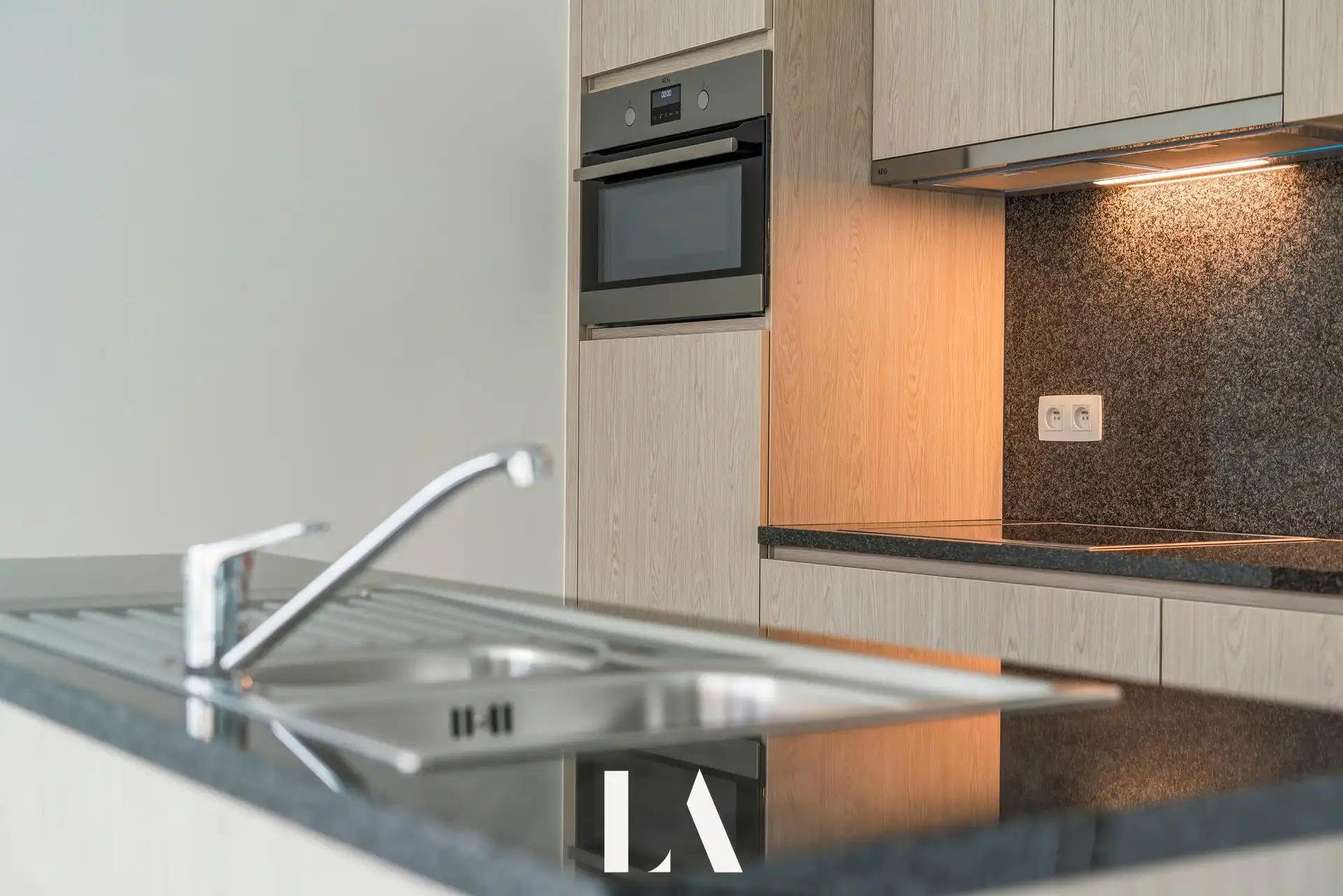 Recent zongericht appartement nabij het Normandpark – Middelkerke. foto 4