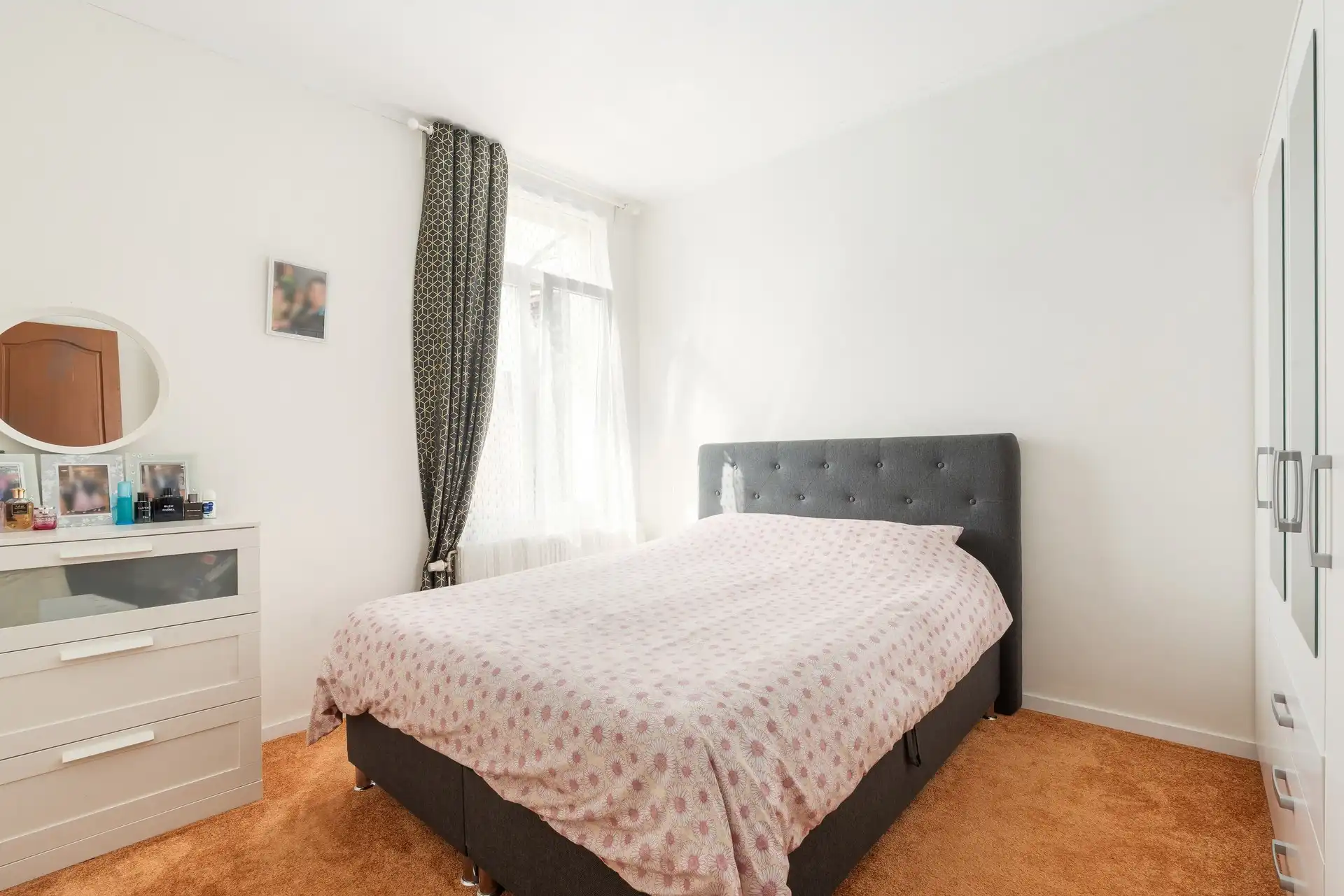 Instapklare starterswoning met 2 slaapkamers op toplocatie in Hoboken foto 8