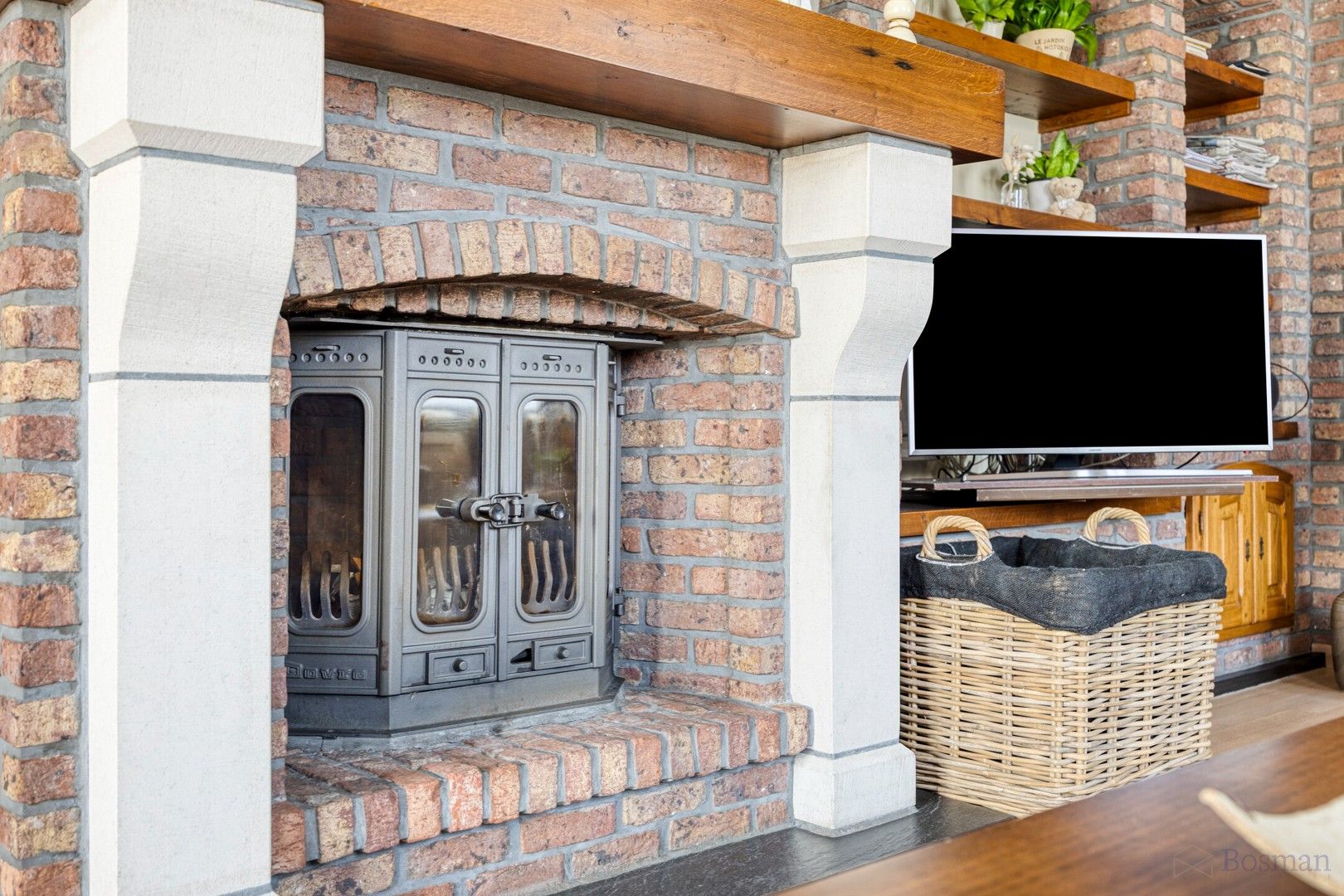 Woning met prachtige tuin te koop in Laakdal foto 3