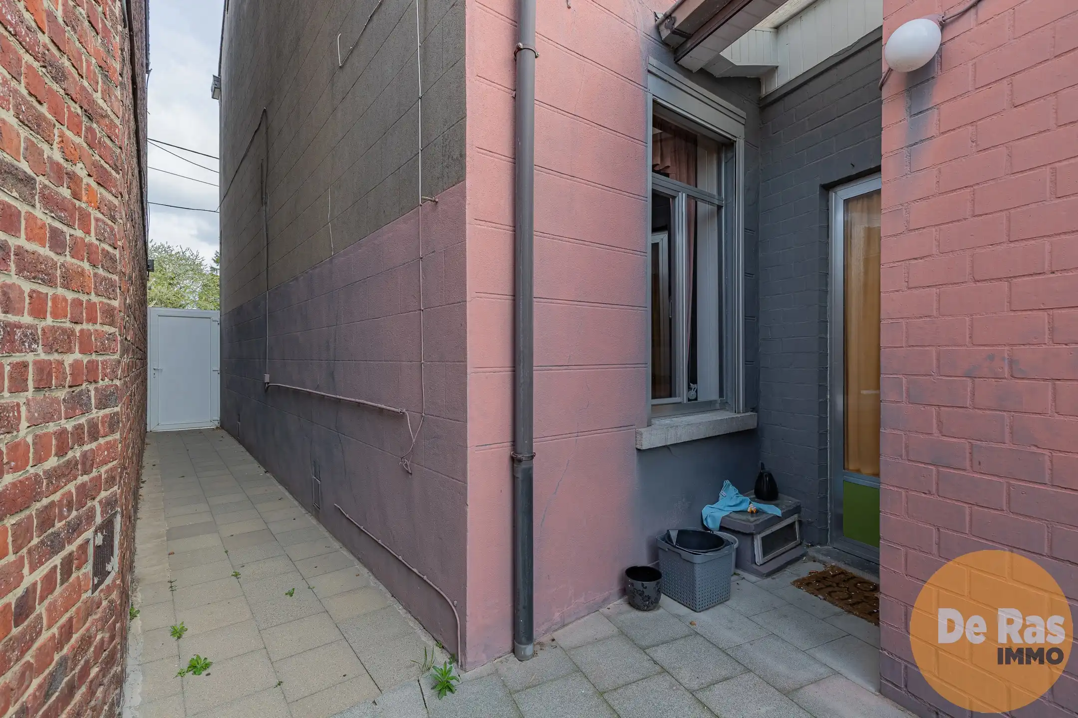 LEDE – Renovatiewoning met tuin in rustige, centrale buurt foto 13