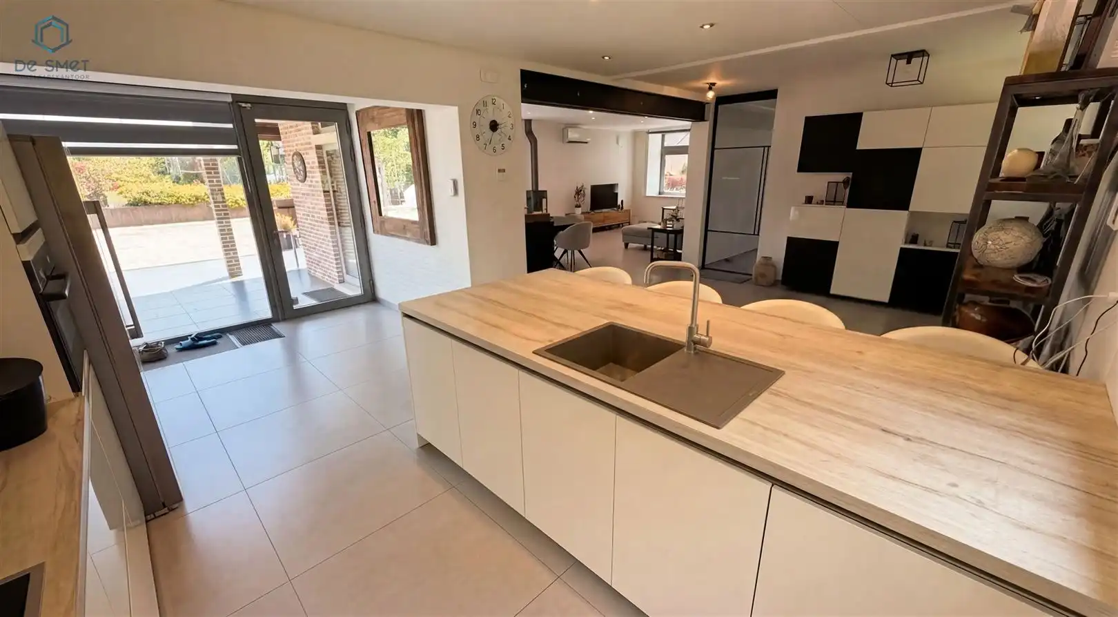 Exclusief domein te koop Instapklare privéwoning met erkende 4-sterren vakantiewoning op toplocatie in Geraardsbergen foto 6