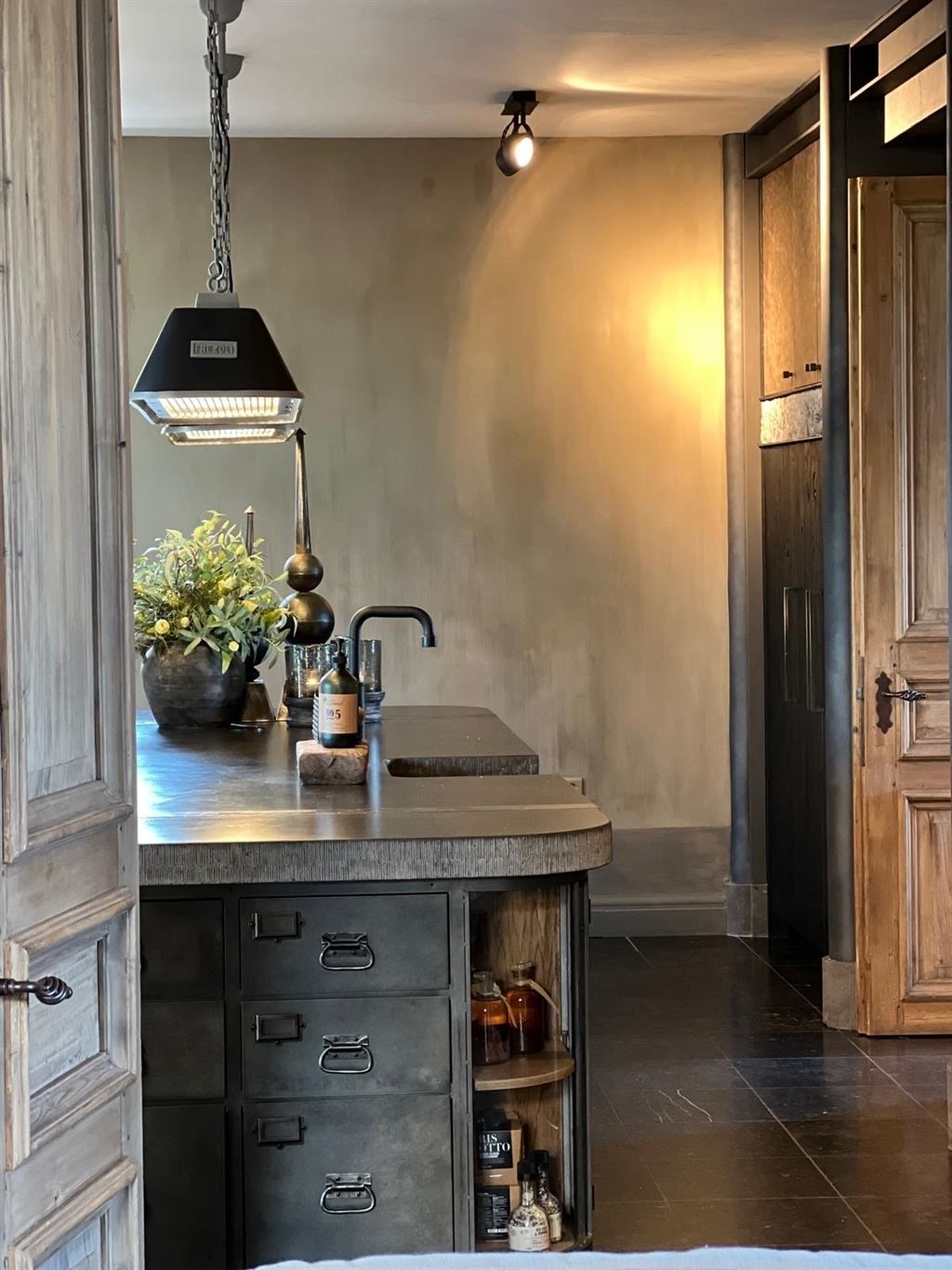 Landelijke villawoning met multifunctioneel aangrenzend gebouw foto 23