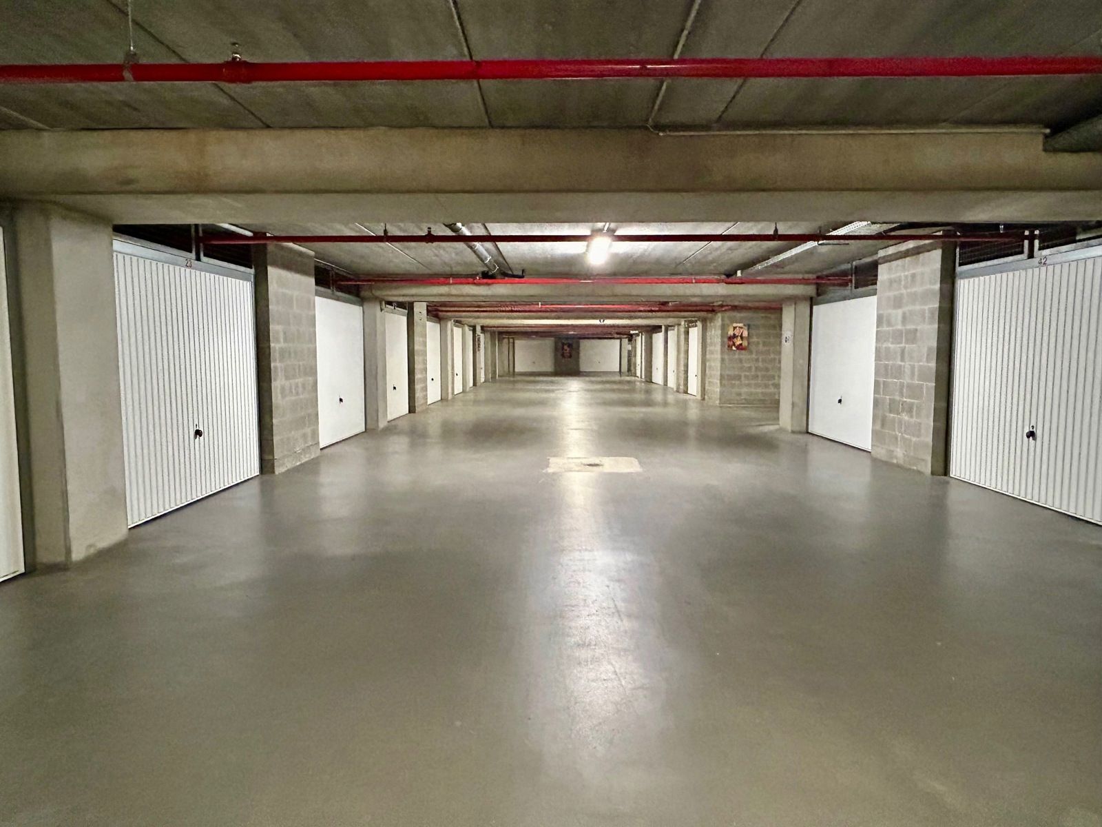 Prachtig appartement met terras, garage en autostaanplaatsen foto 29