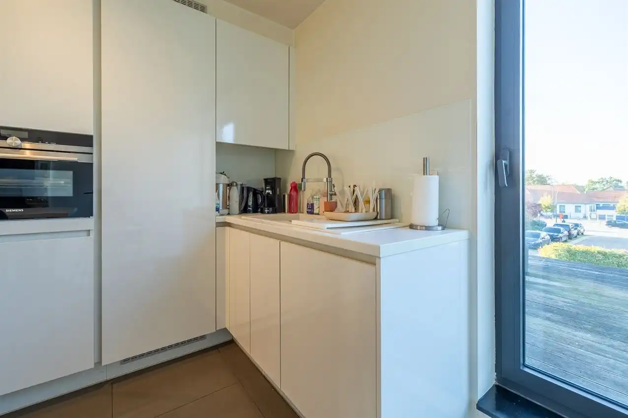 Verrassend ruim duplexapppartement met 3slk foto 6
