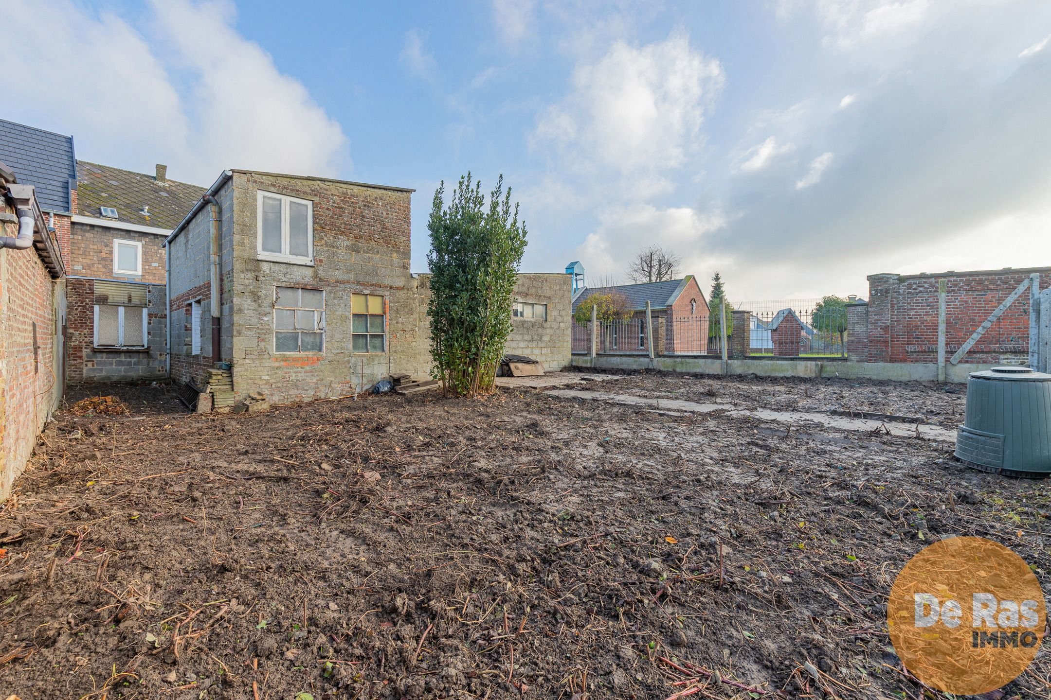 DENDERHOUTEM- Ruime 3-gevelwoning met 4 slpk, tuin en garage foto 27