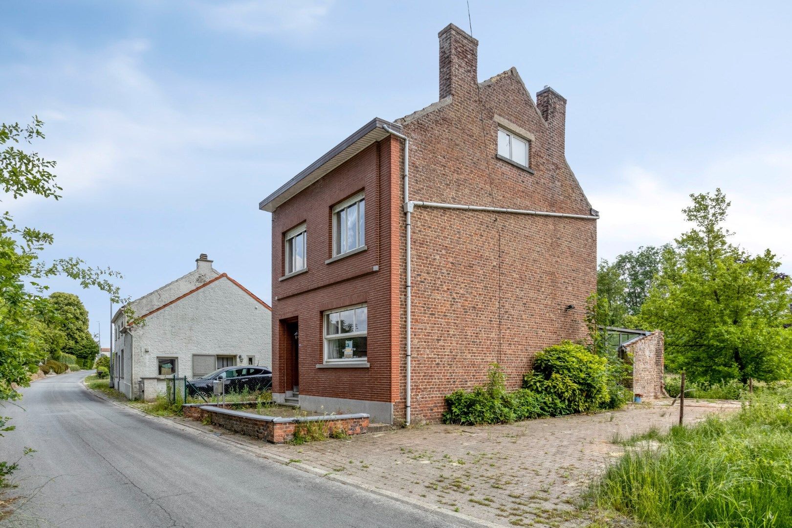 Unieke kans voor te renoveren woning te Boutersem op een prachtig perceel  – EPC 579 kWh/m² jaar - bewoonbare oppervlakte 176 m² foto 2