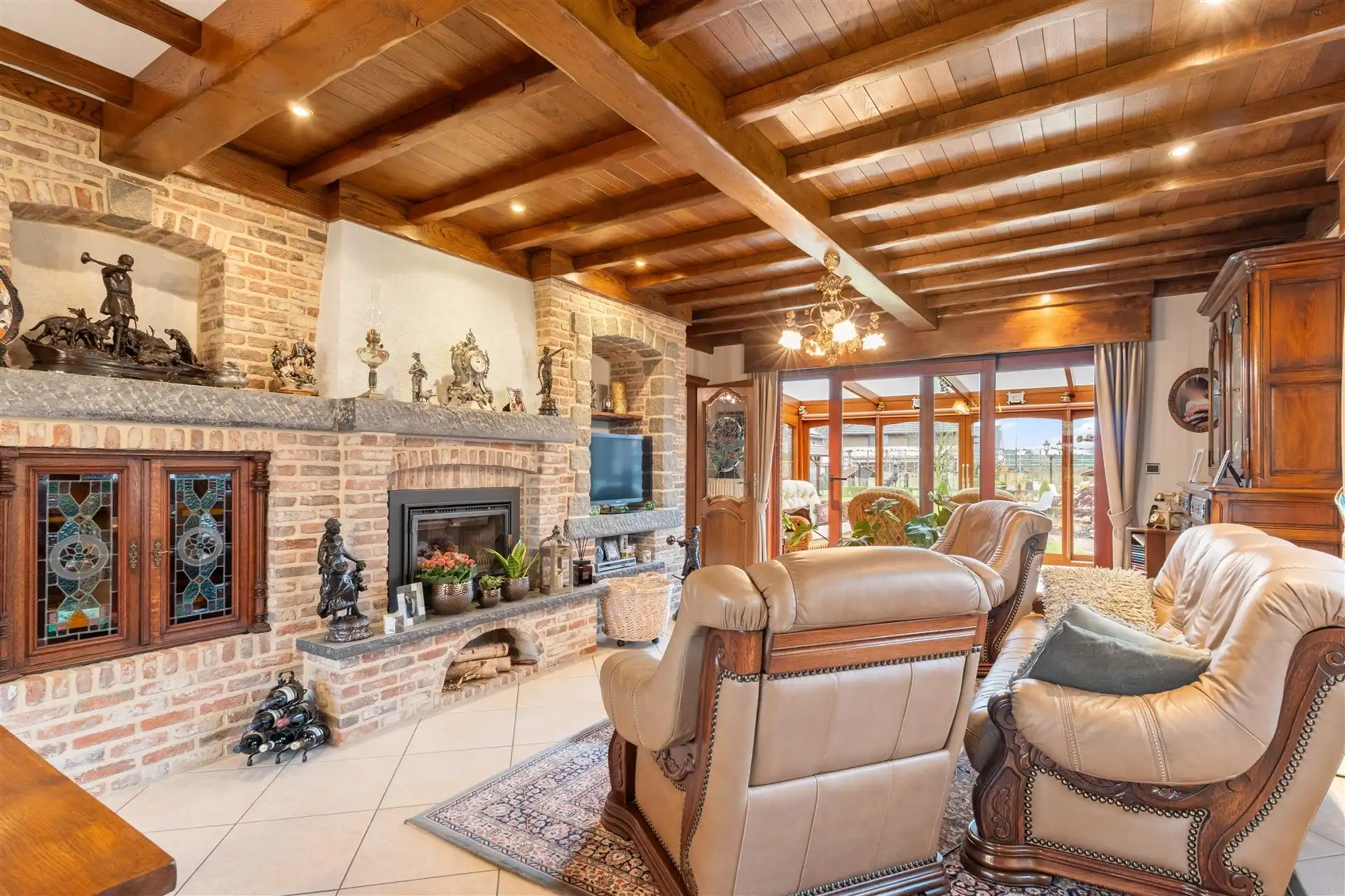 Gelijkvloers, verzorgde en solide woning  foto 4