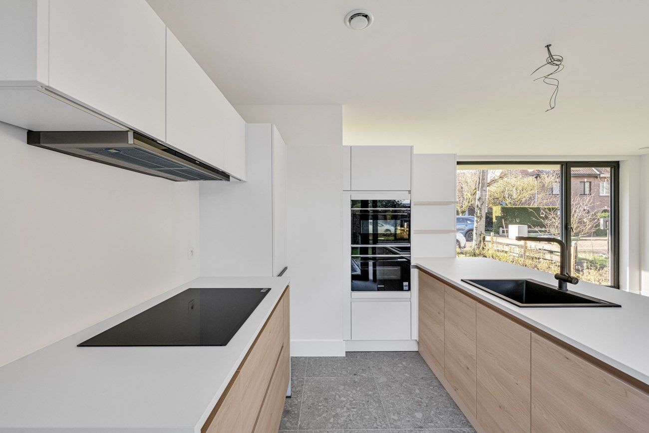 Instapklare nieuwbouwwoning met 4 slaapkamers, 2 badkamers en garage foto 9