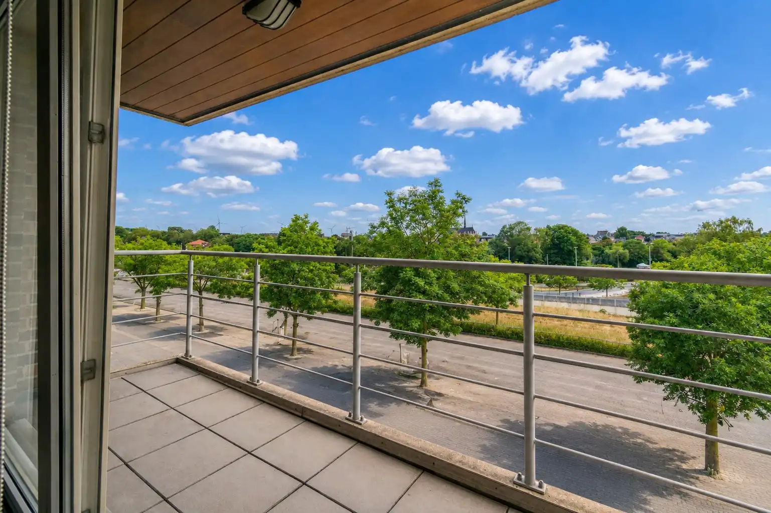 RUIM APPARTEMENT (EPC: B)  MET 2 SLP, TERRASSEN & GARAGEBOX! foto 3