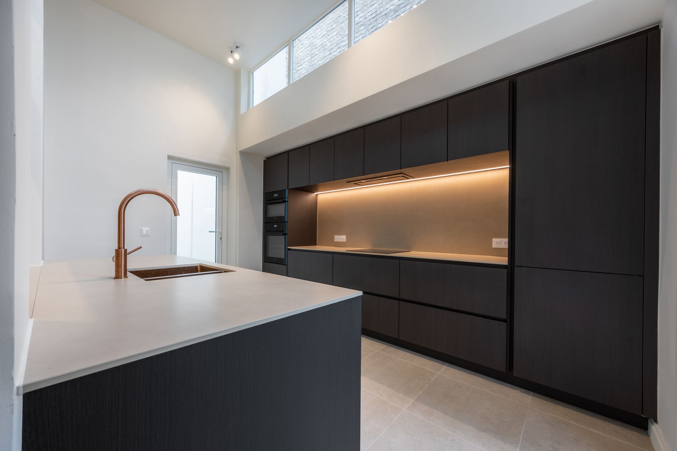 Prachtig 2 slpkappartement in art nouveau pand De Confiserie foto 17