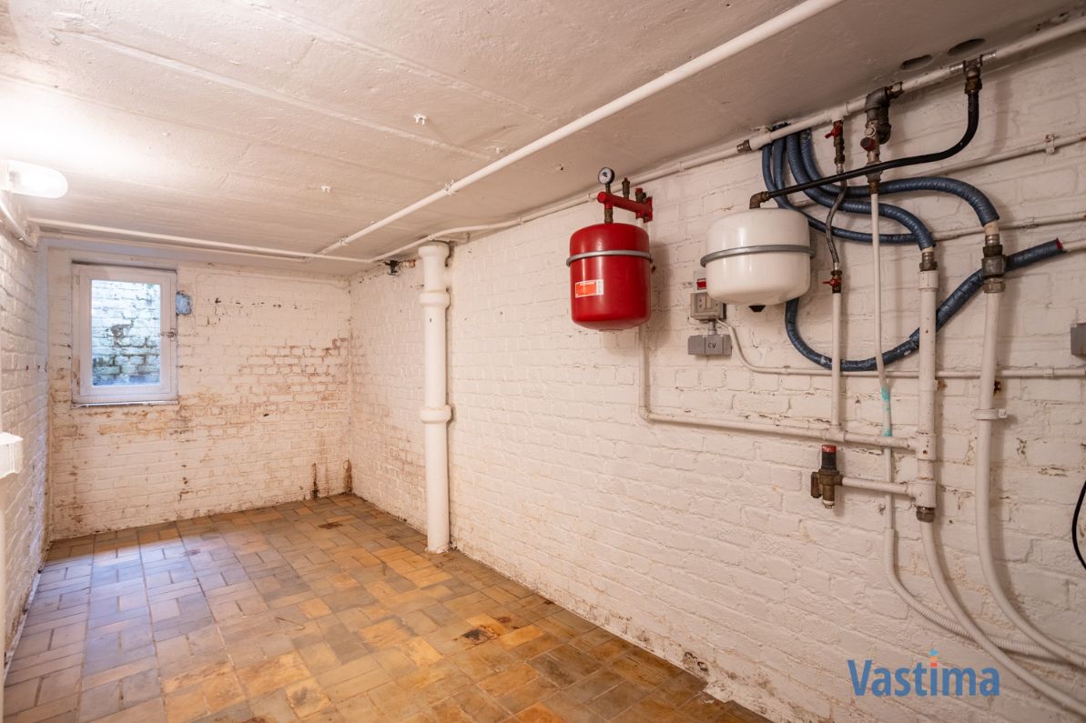 Lichtrijke villa met royale tuin vlak bij natuur & stadsleven foto 29