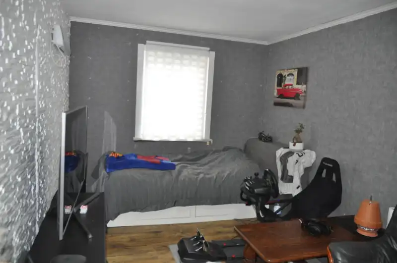 Mooi afgewerkte hoekwoning met 4 slaapkamers en uitgerust met zonnepanelen. foto 10