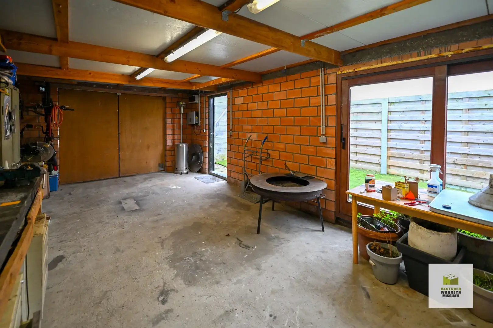 Rustig gelegen halfopen bebouwing, 594 m² opp met 3 slaapkamers foto 28