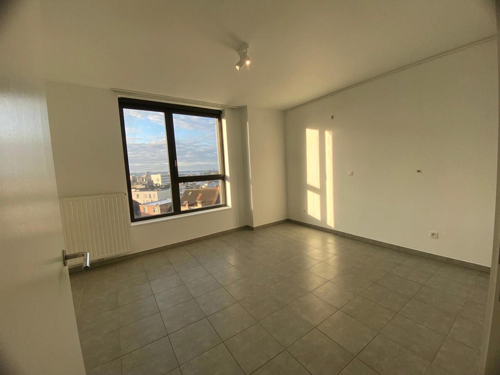 Perfect om te wonen of te investeren! foto 2