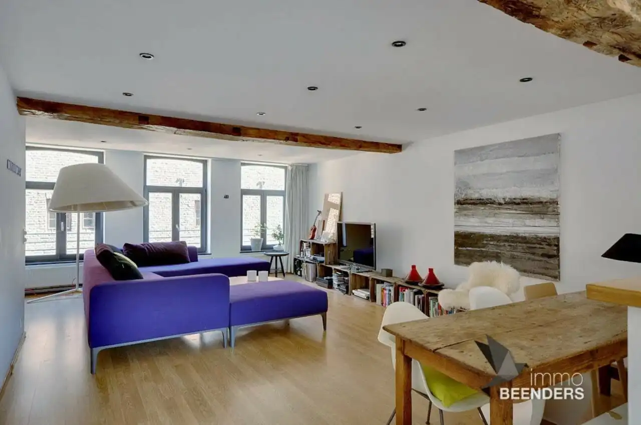 Verhuurd handelspand met duplex foto 2