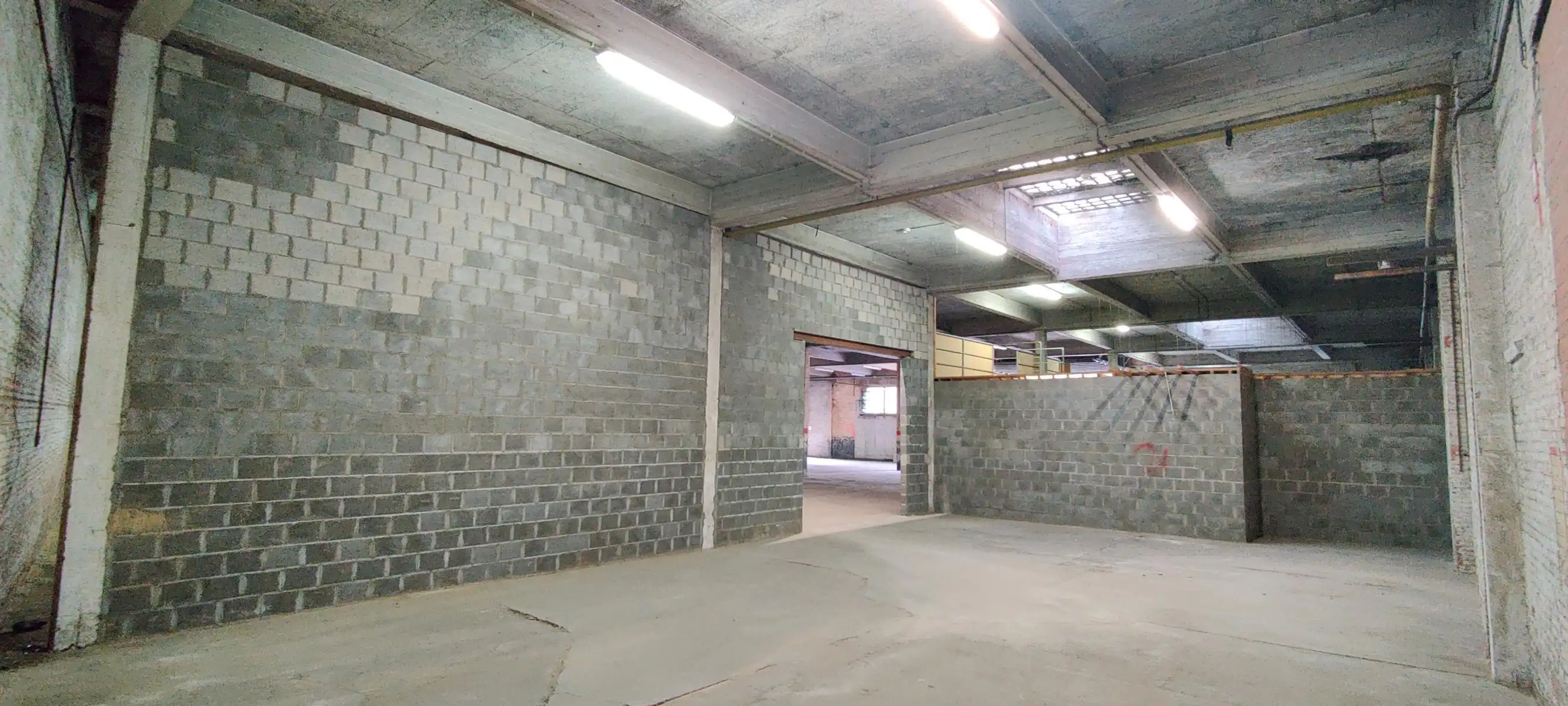 Charmant atelier met opslagruimte op een unieke locatie foto 29