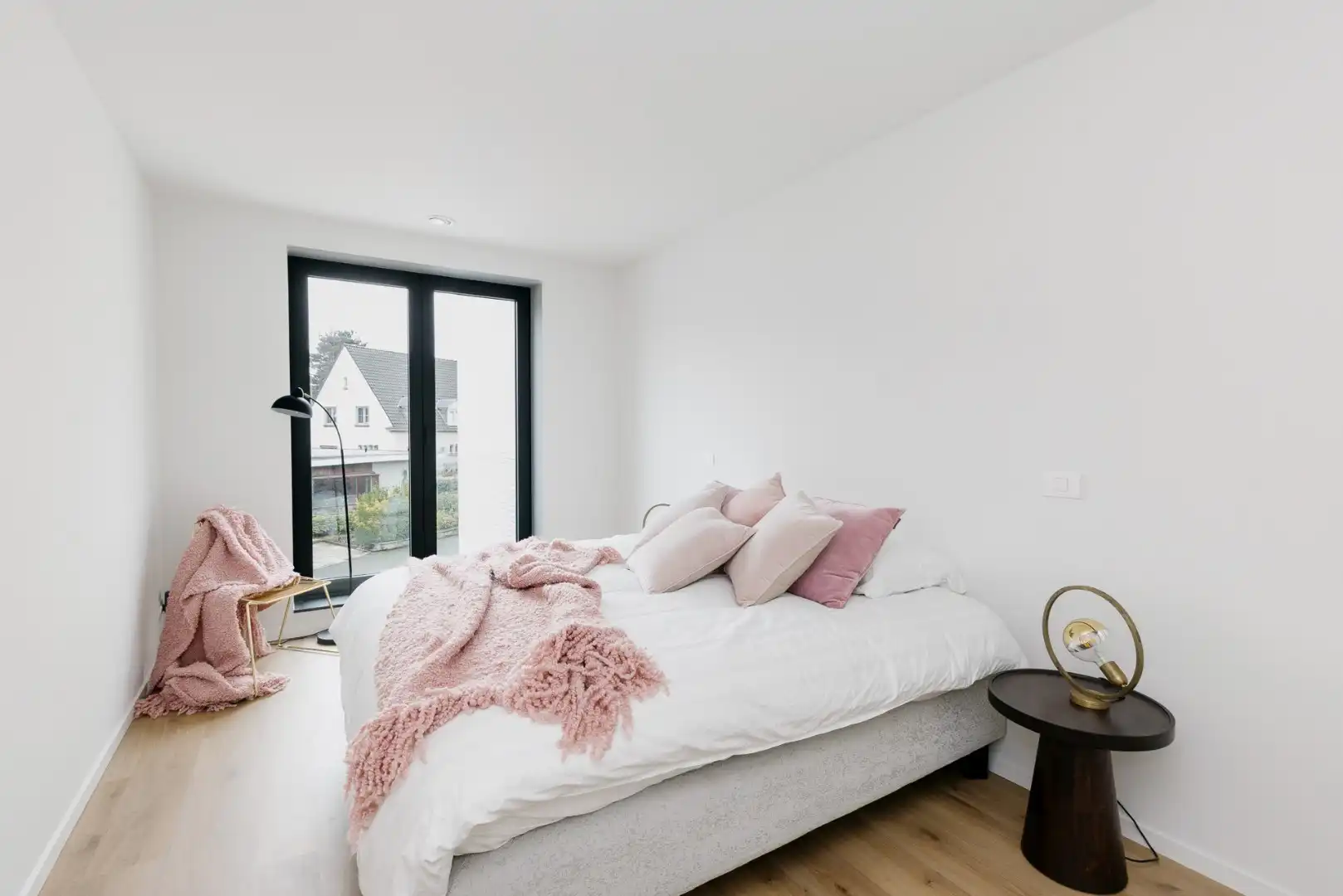 Instapklare nieuwbouwwoning in hartje Harelbeke - 6% btw! foto 12