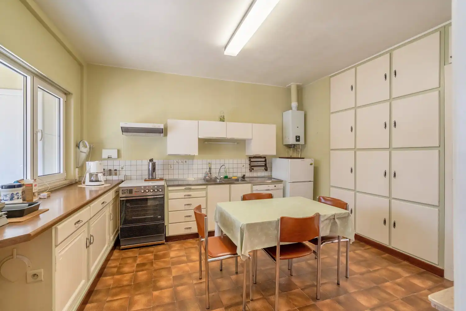 Woning met garage in het centrum van Sint-Truiden foto 18