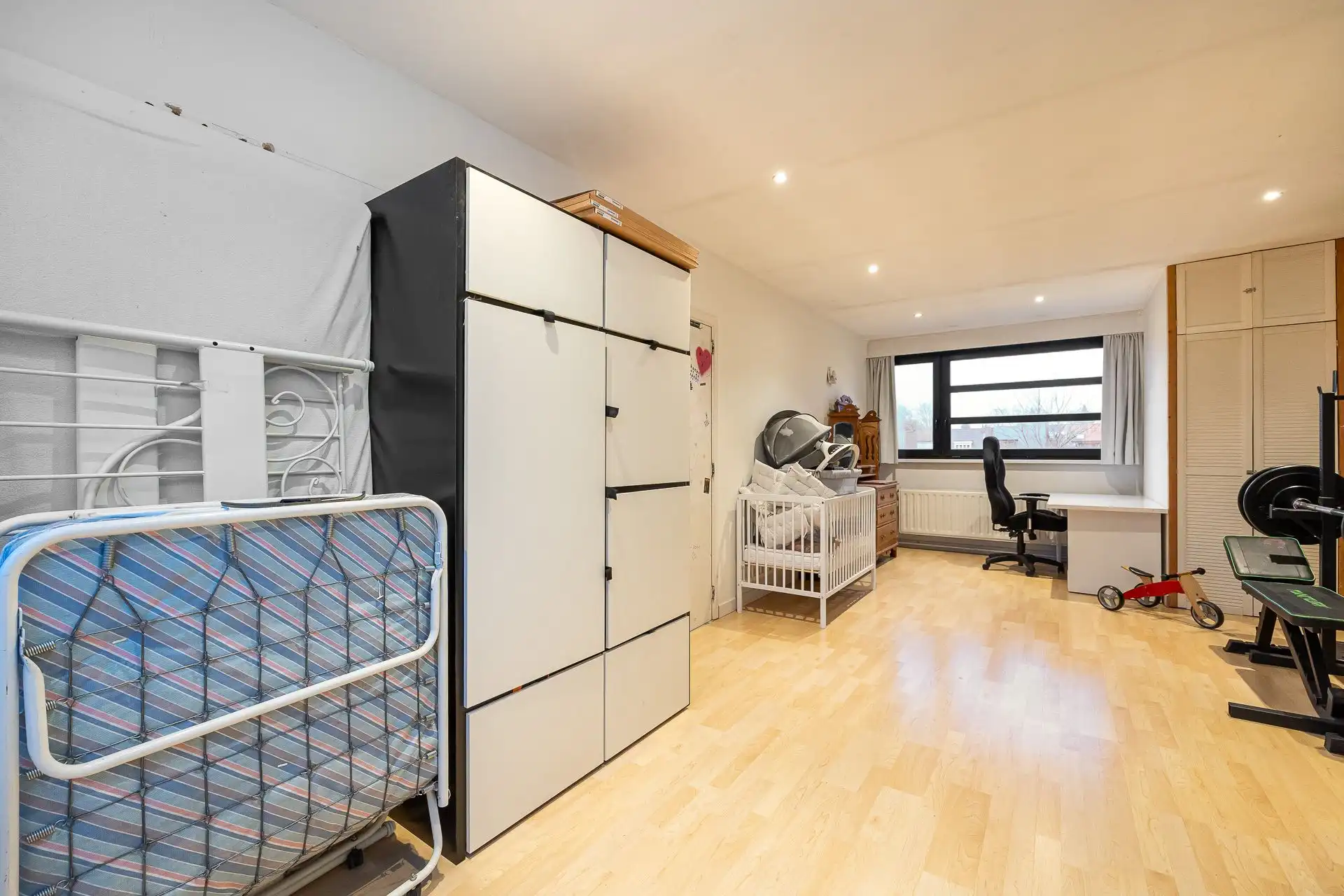 Halfopen bebouwing met 6 slaapkamers en tuin in Hoboken! foto 29