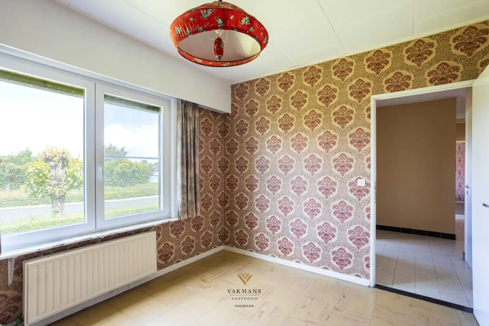 Gelijkvloerse woning met 3 slaapkamers, oprit en garage foto 18