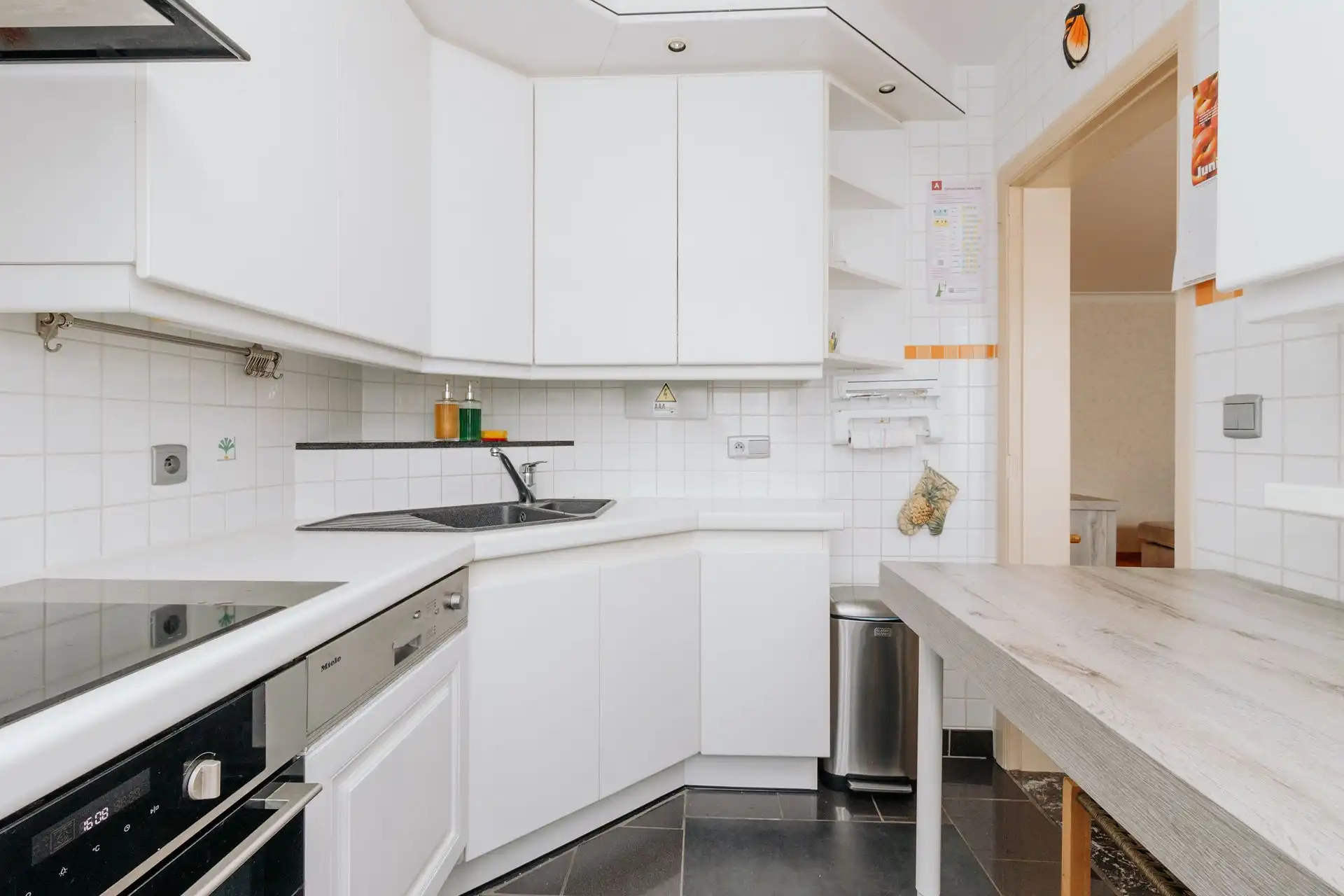 Lichtrijk appartement in Deurne! foto 6
