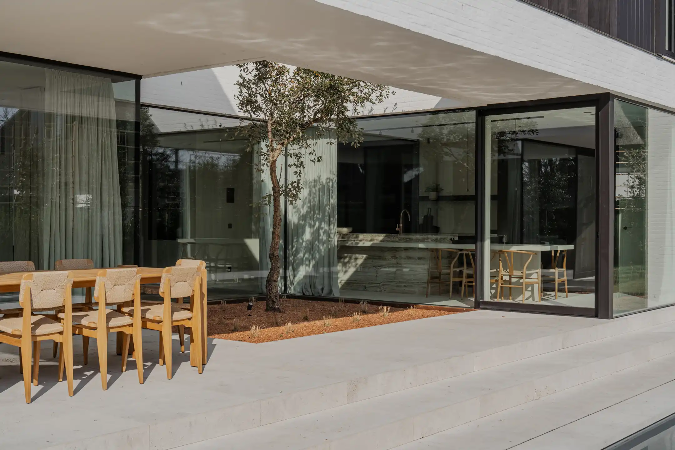 Nieuwbouwvilla op topligging nabij Royal Zoute Golf Club  foto 2