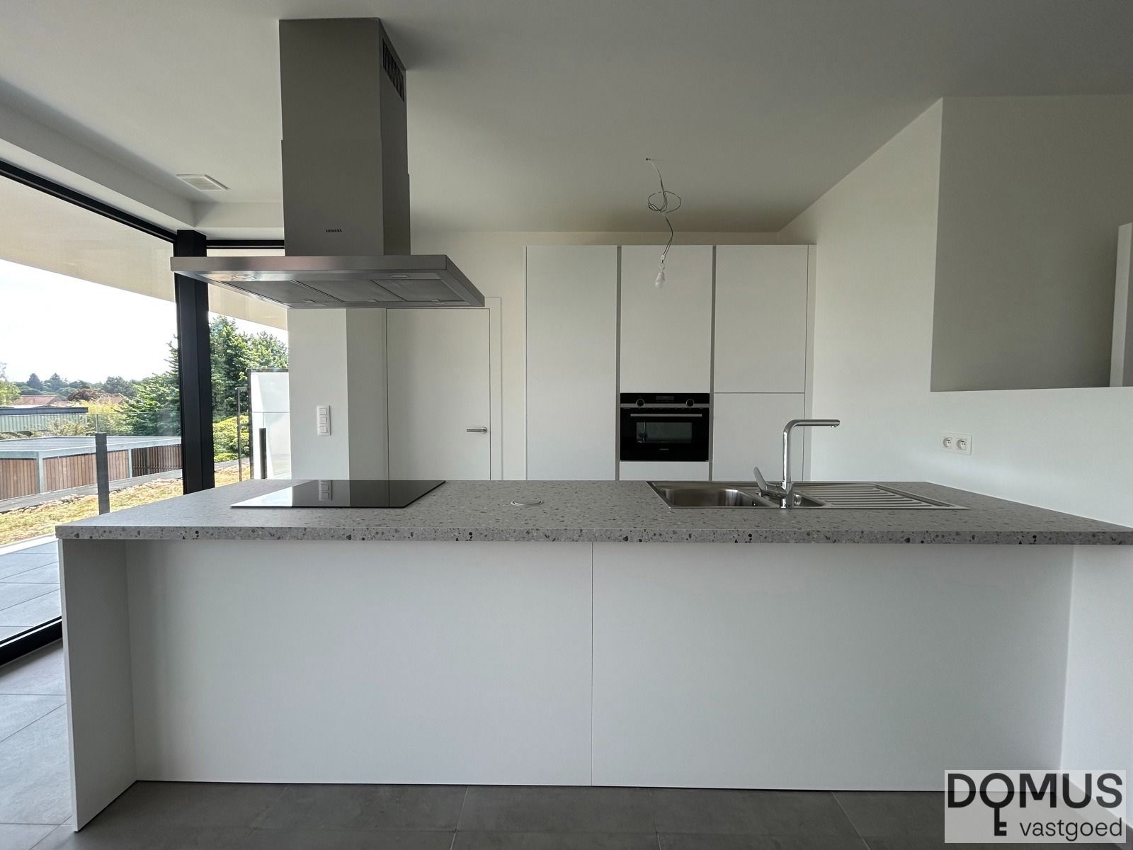 Splinternieuw, comfortabel en luxueus appartement foto 5