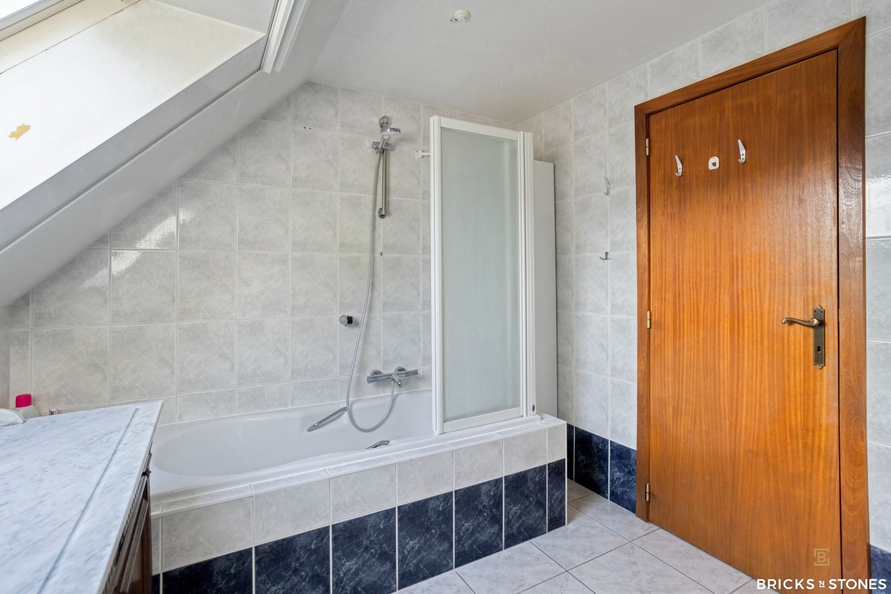 Gezellige, verzorgde gezinswoning met zwembad in Boortmeerbeek foto 32