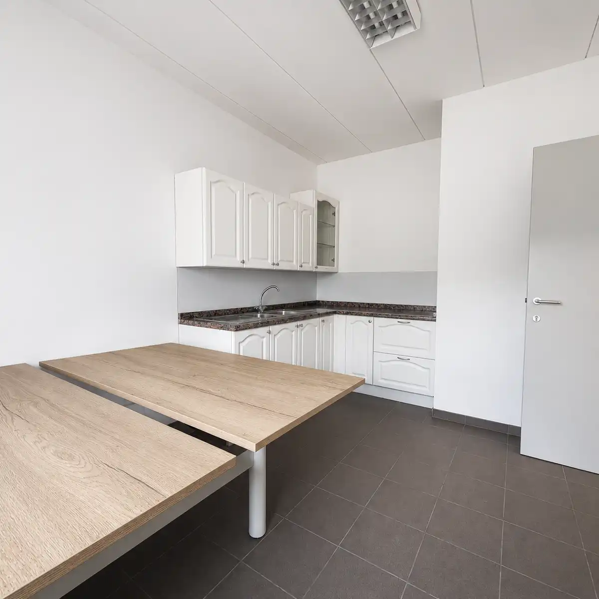 Veelzijdige professionele ruimte (140 m²)  foto 9
