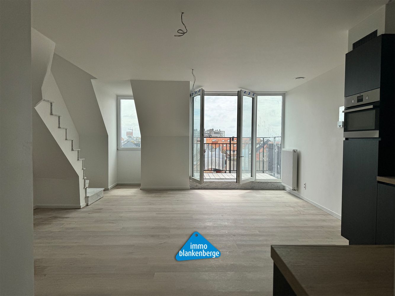 ()=>{if(producerUpdateValueVersion(node),producerAccessed(node),node.value===ERRORED)throw node.error;return node.value} Hoek Weststraat - Vanderstichelenstraat 51 - 8370 Blankenberge