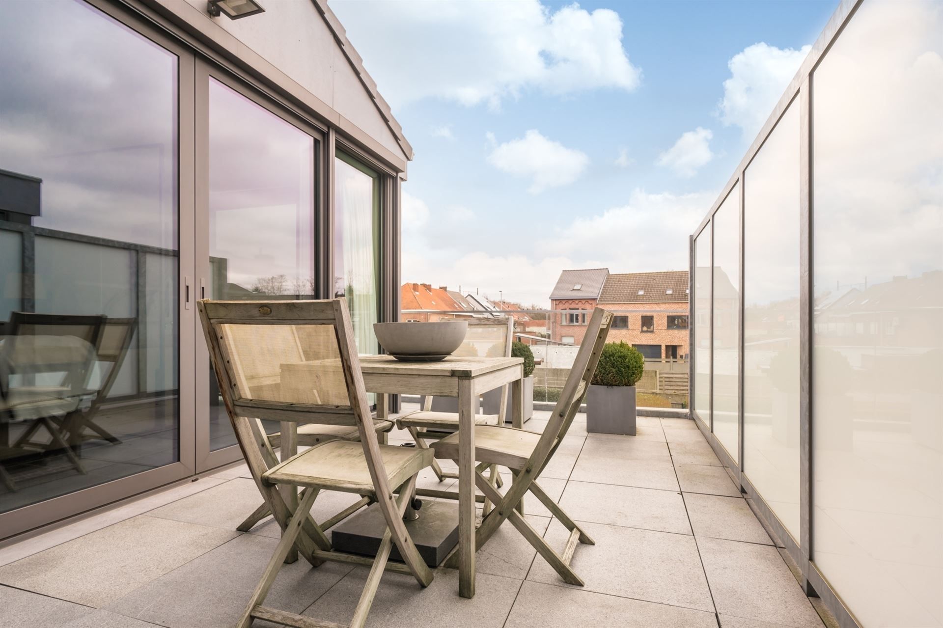 Uitzonderlijk duplex appartement met 2 slaapkamers en zonneterras. foto 12