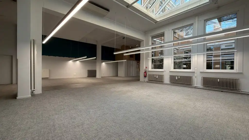 Prachtig gelijkvloers kantoor te huur in centrum Antwerpen foto 6