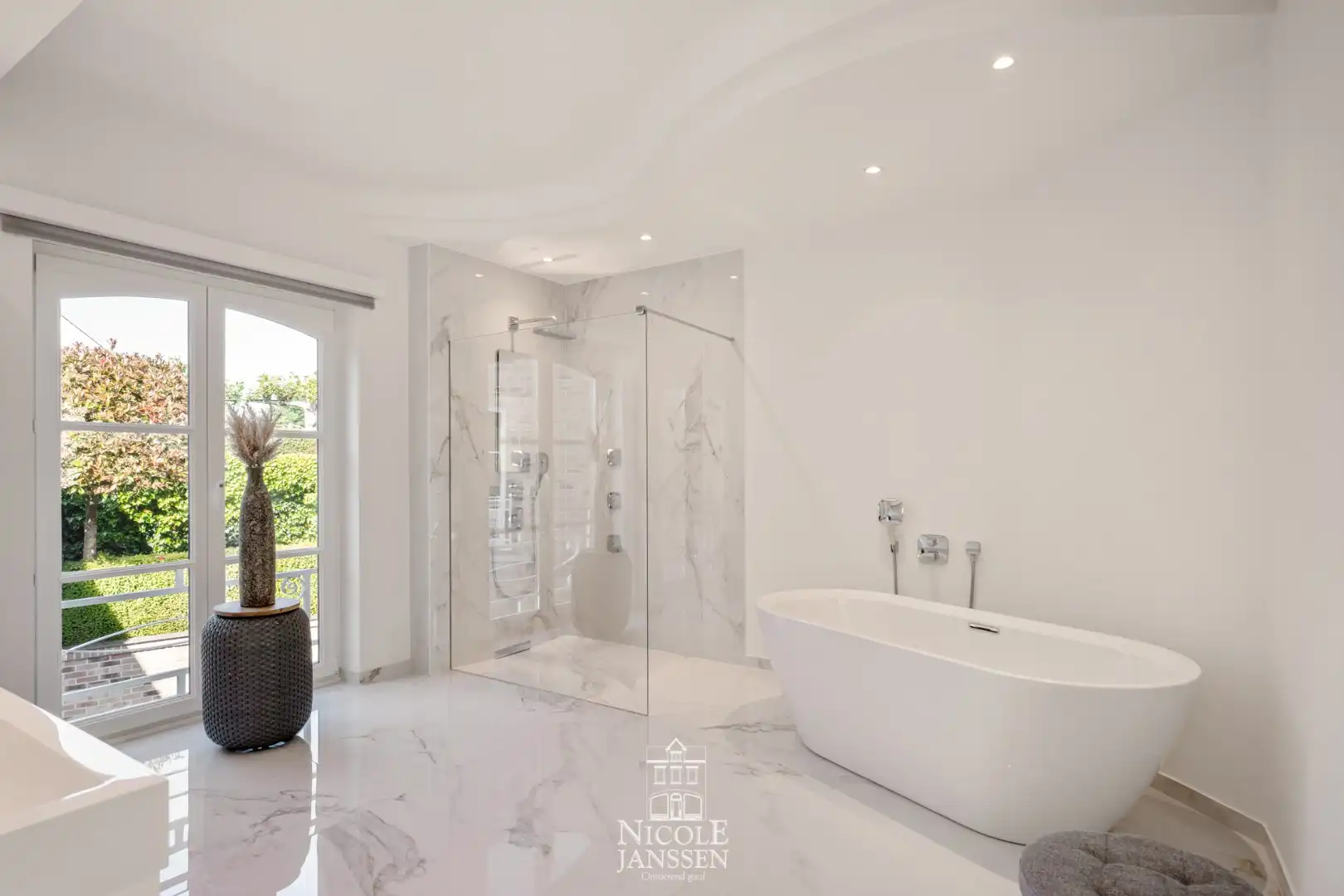 Karaktervolle luxueuze villa  foto 19