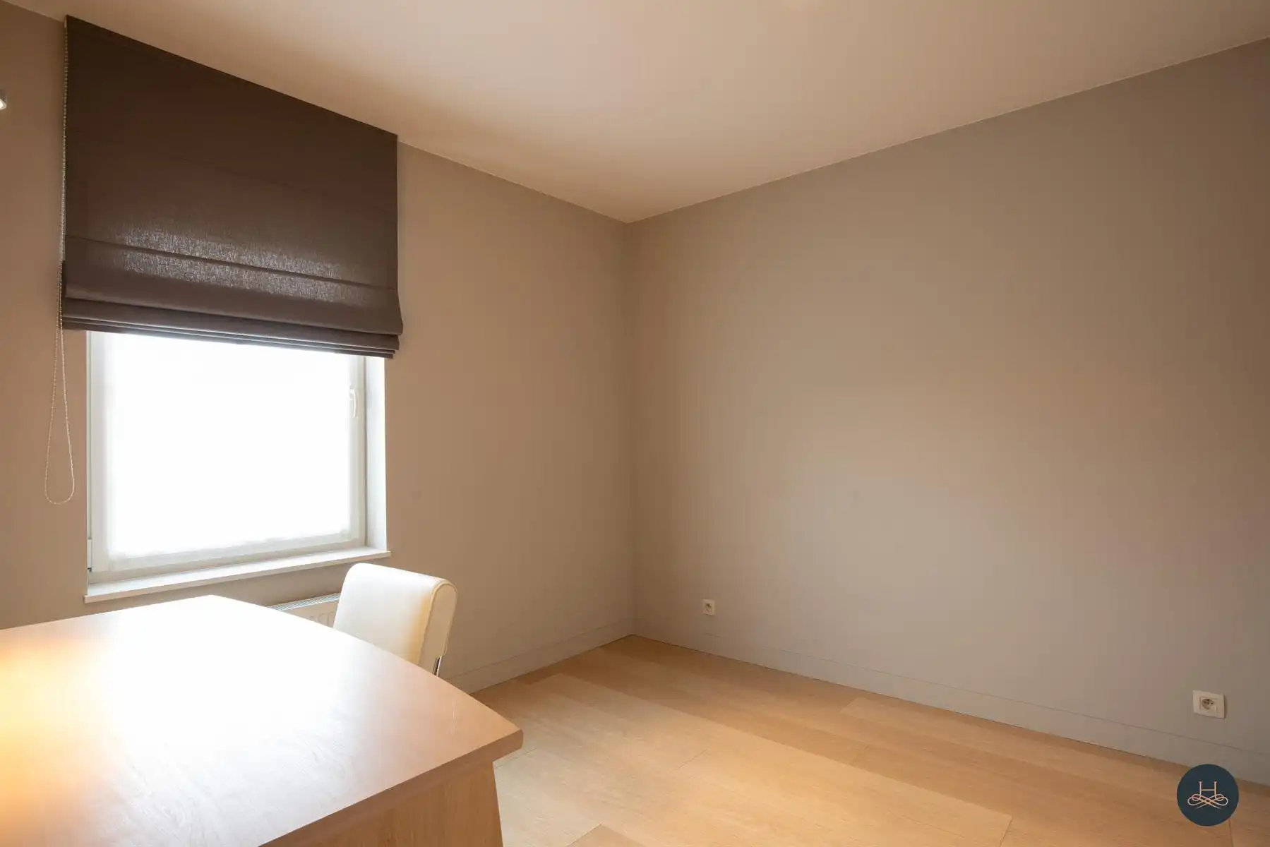 Gezellig appartement met groot terras foto 15