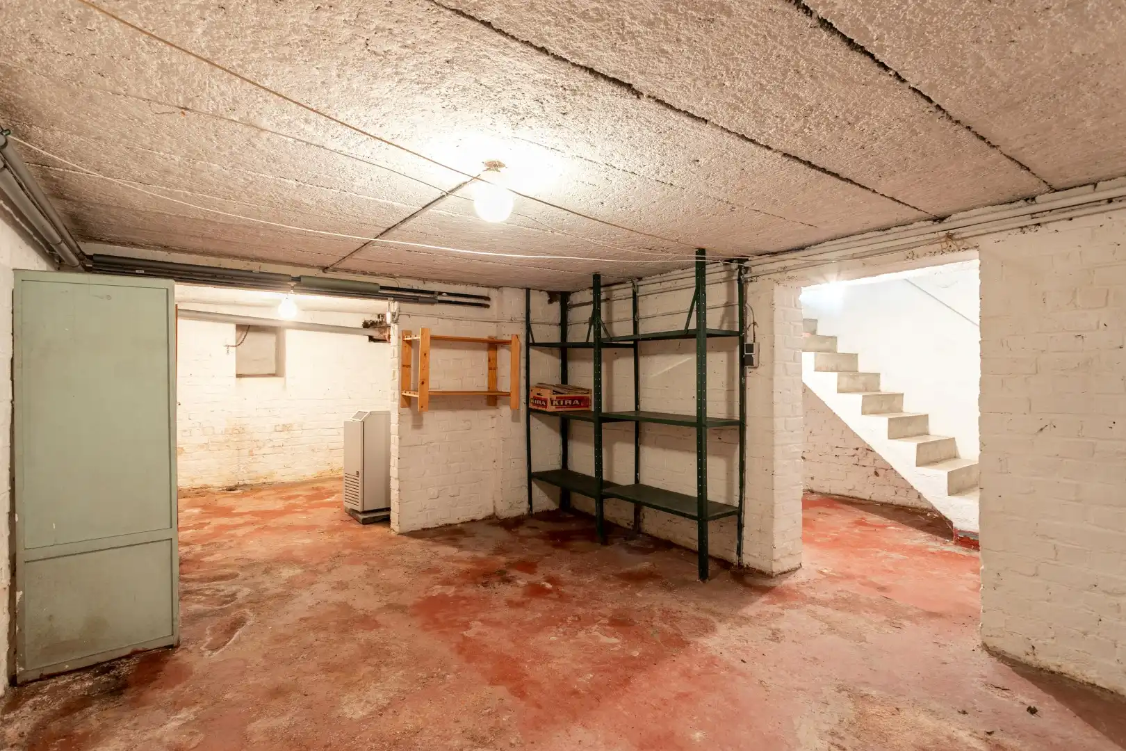 Te renoveren woning met 3 slpk te Buizingen foto 24