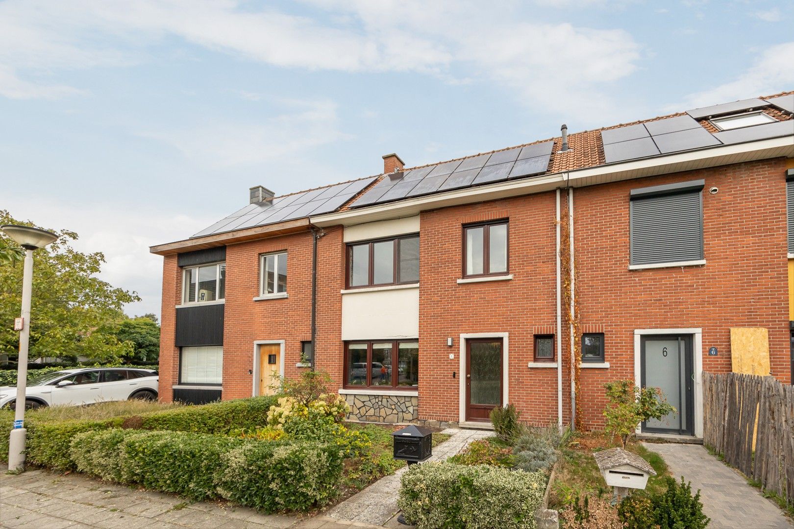 WONING MET TUIN EN GARAGE - 4 SLAAPKAMERS foto 23