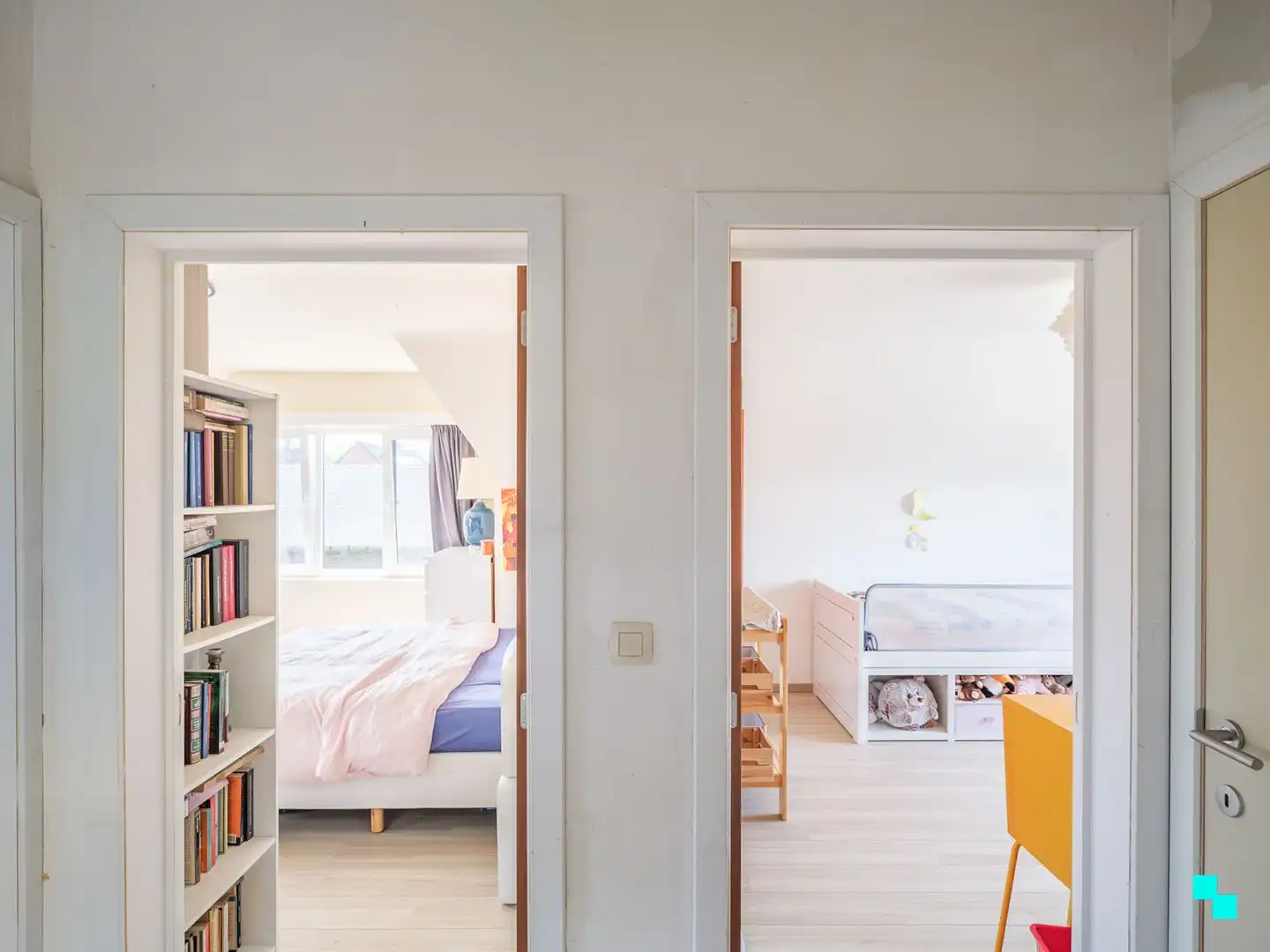 Lichtrijke villa met studio in Merelbeke foto 16