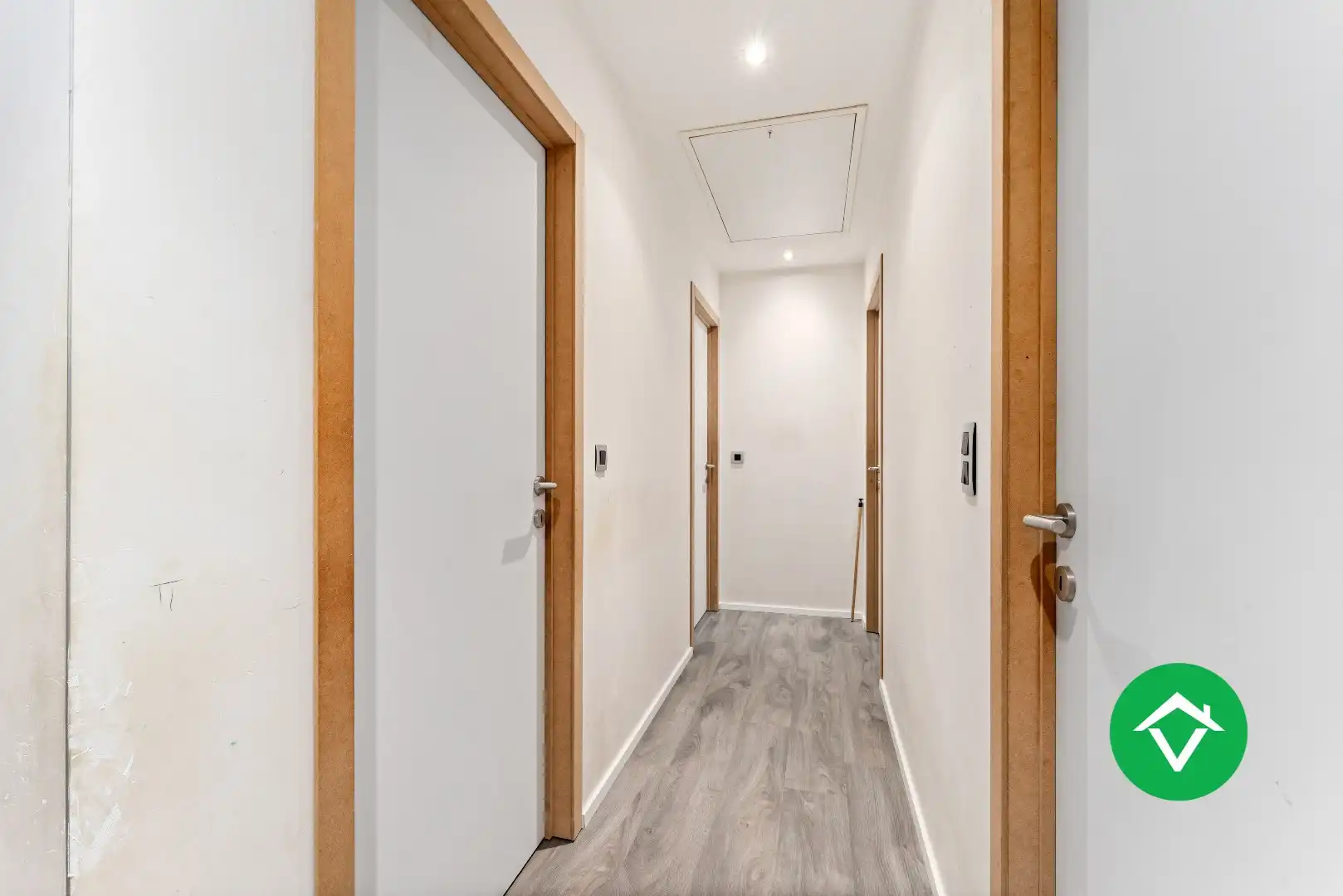 Recente woning (2011) met 3 slaapkamers, inpandige garage en vergezichten te Koekelare foto 12